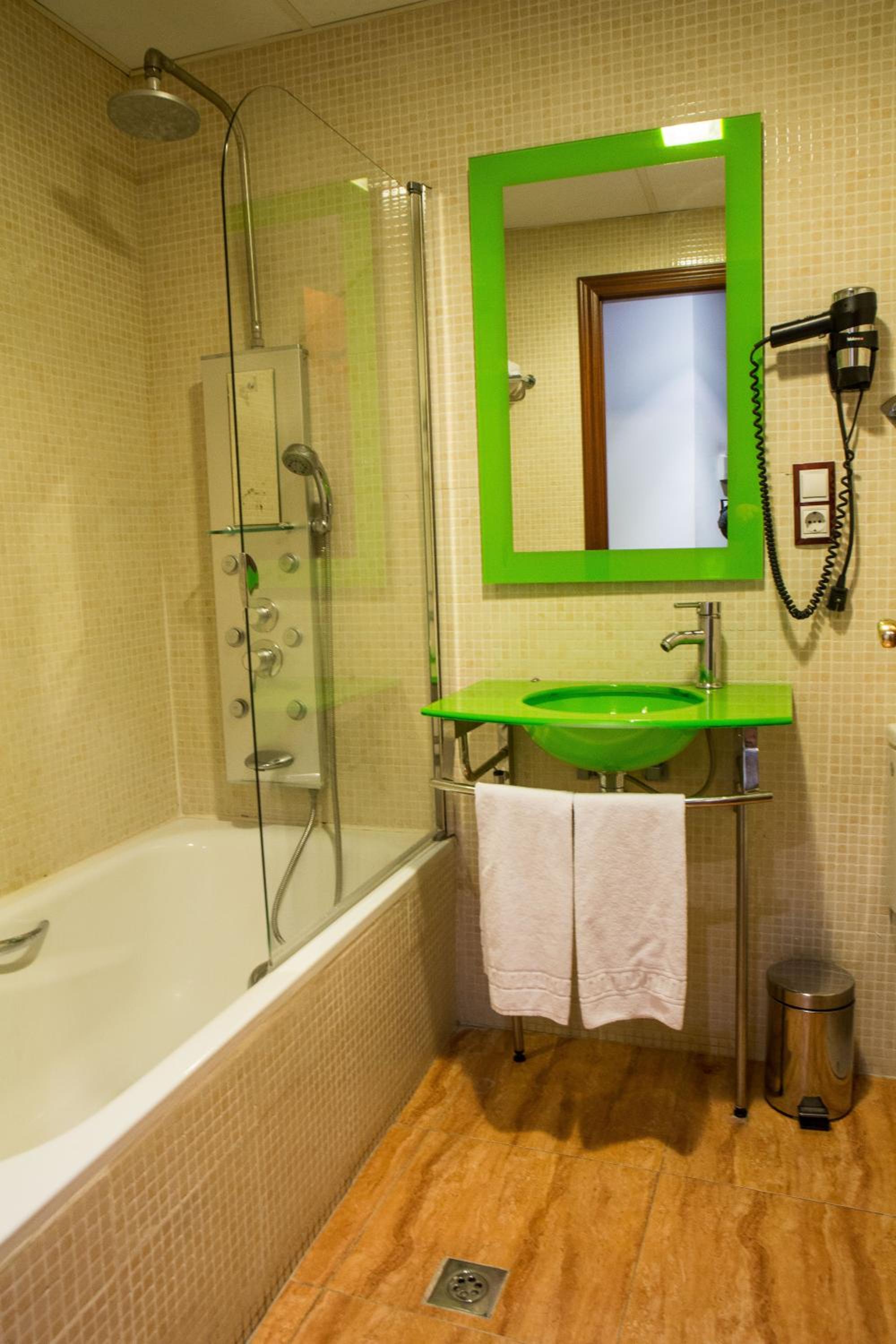Double or Twin Room photo 2