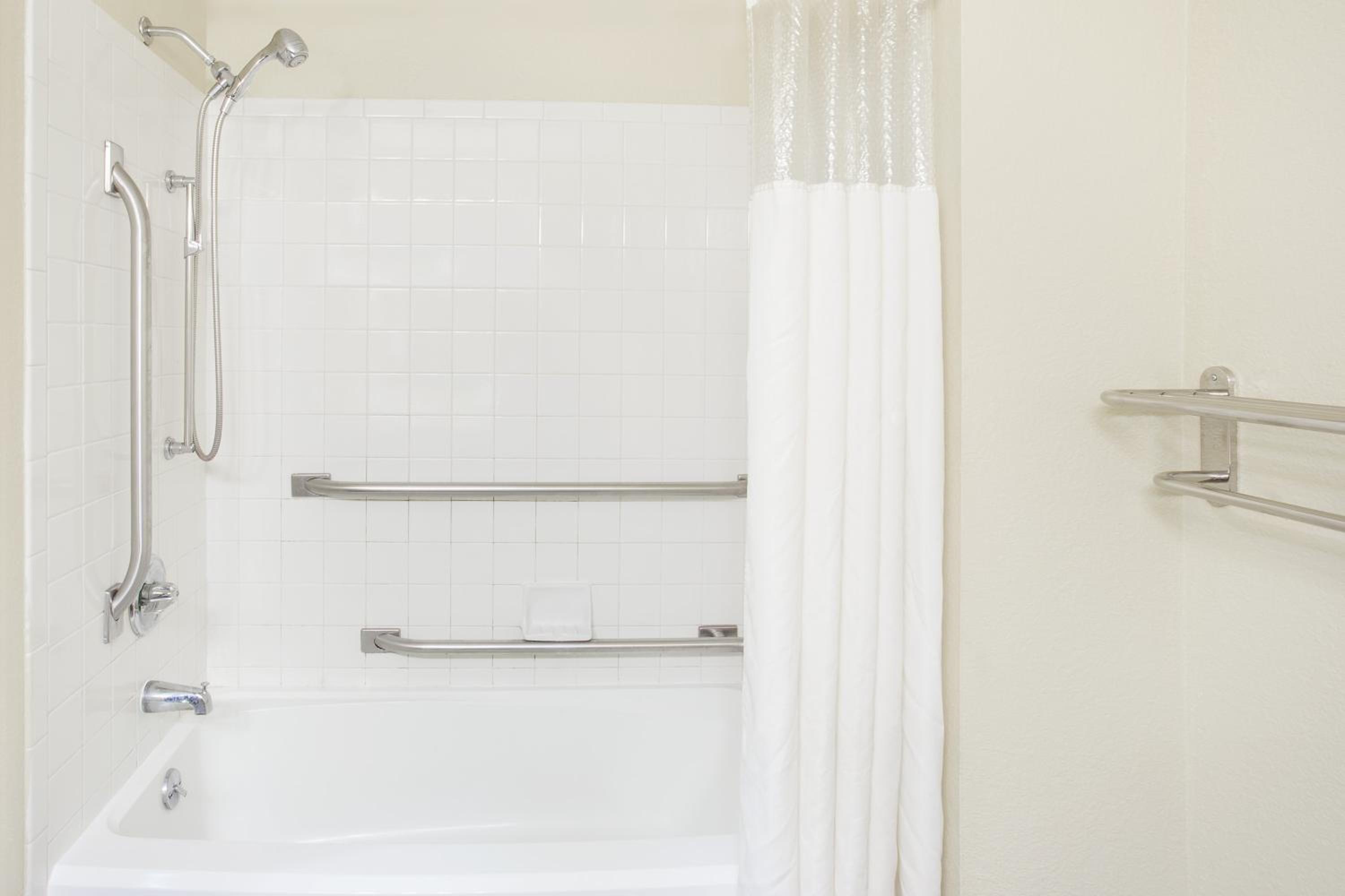 King Room - Pet Friendly/Non-Smoking photo 3