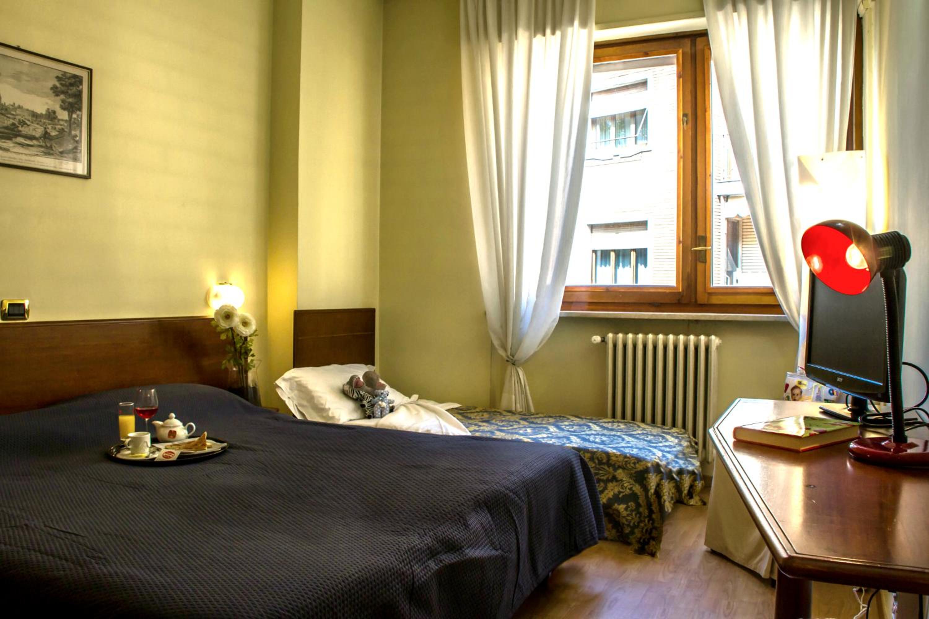 Triple Room - Photo 2