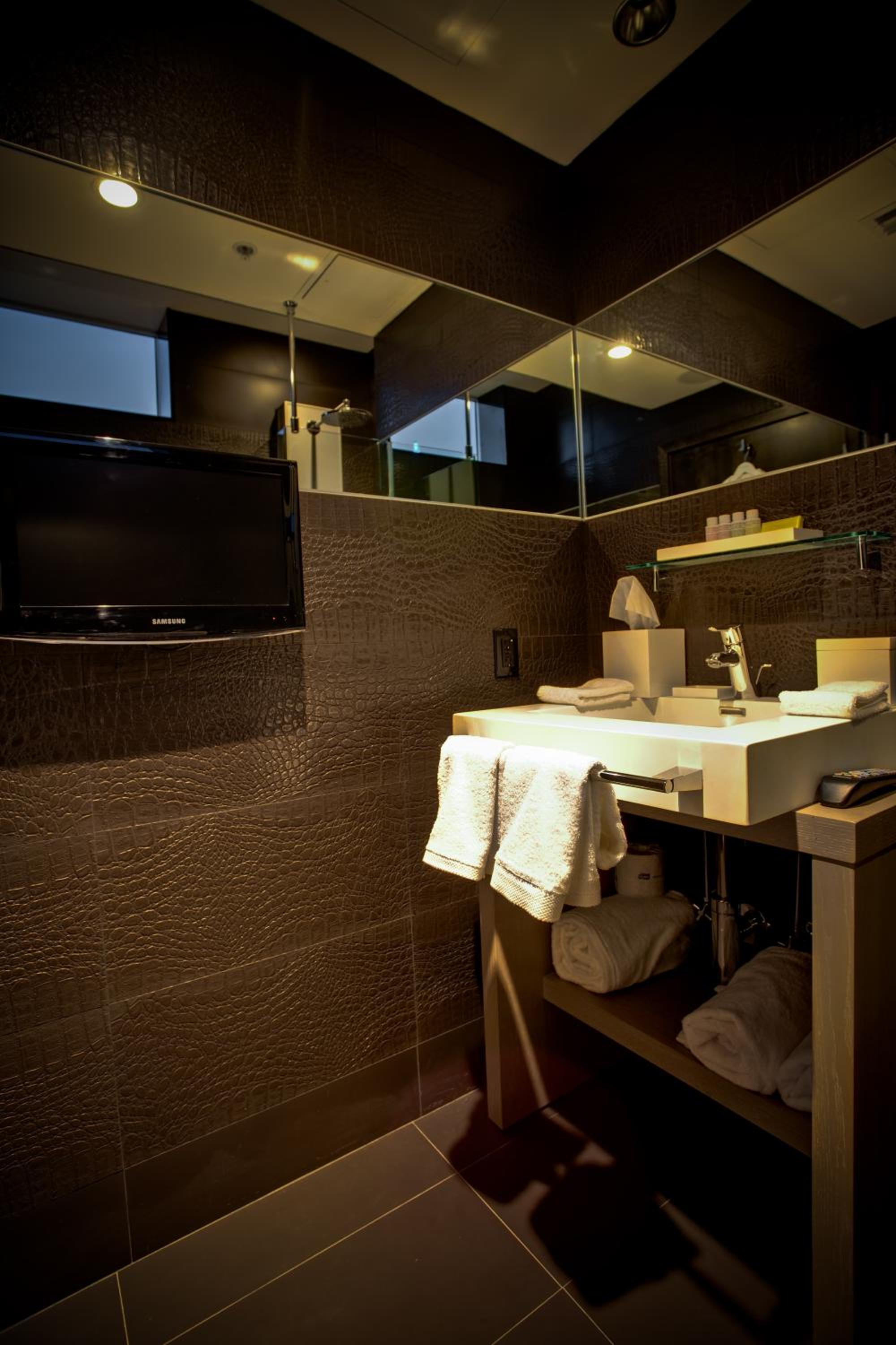 Prime King Room
