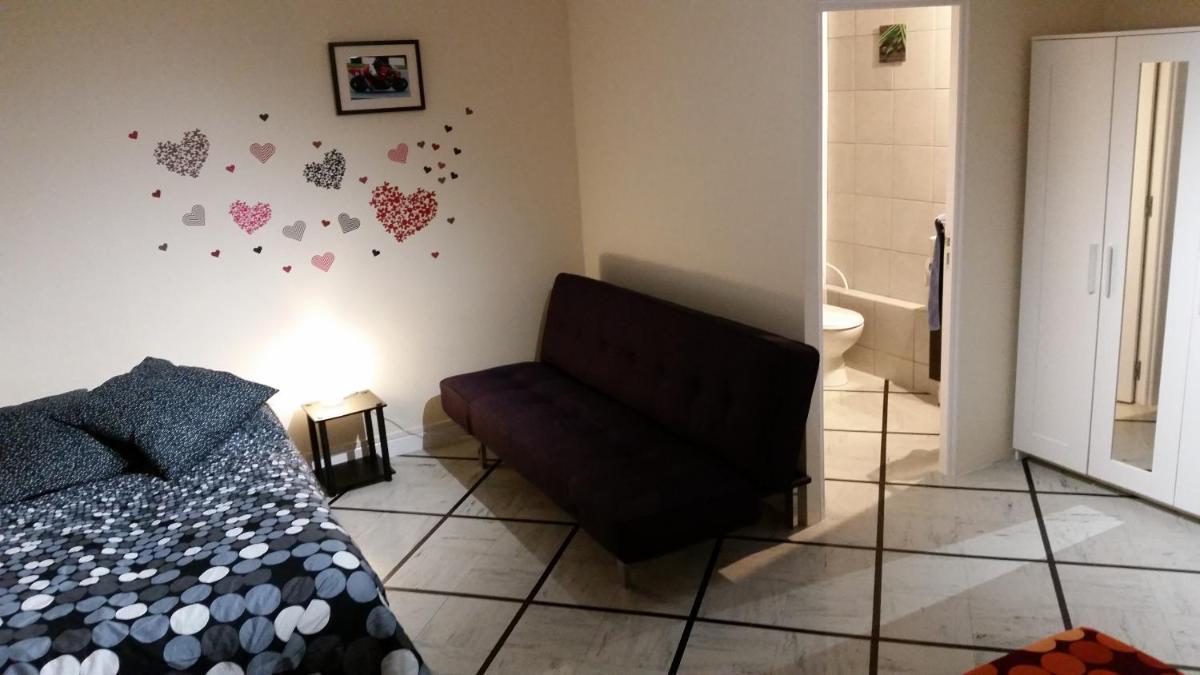 Quadruple Room with Mountain View photo 2
