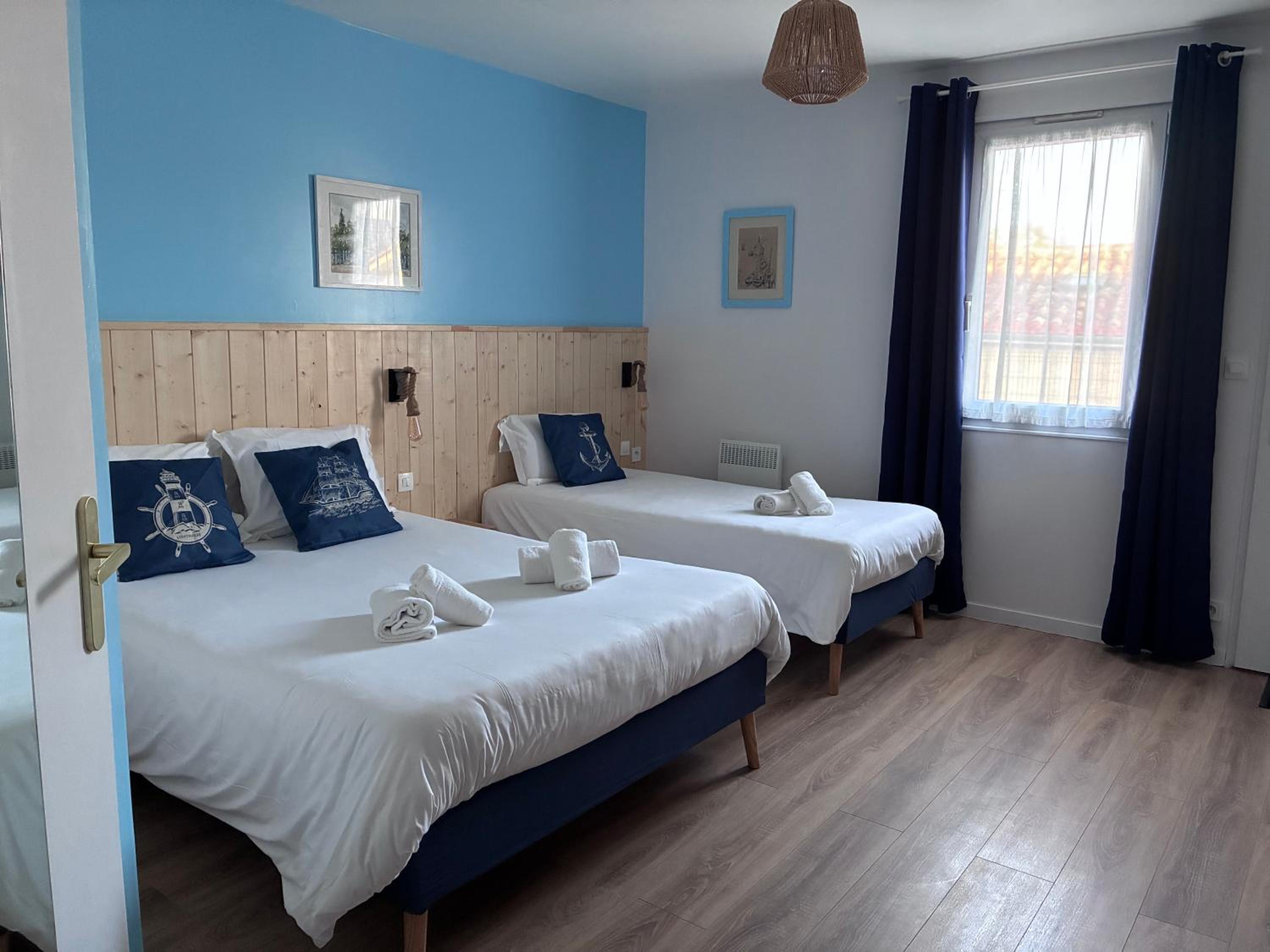 Superior Triple Room photo 3