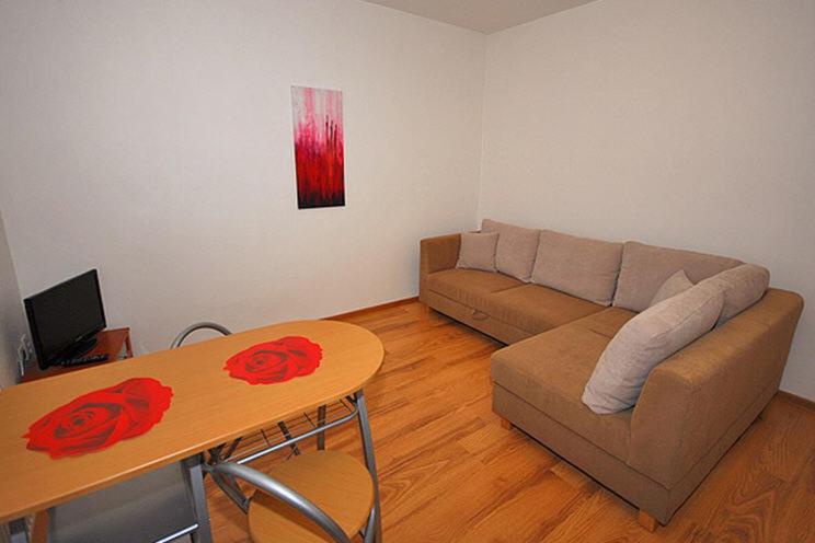 Apartment (4 Adults) photo 3