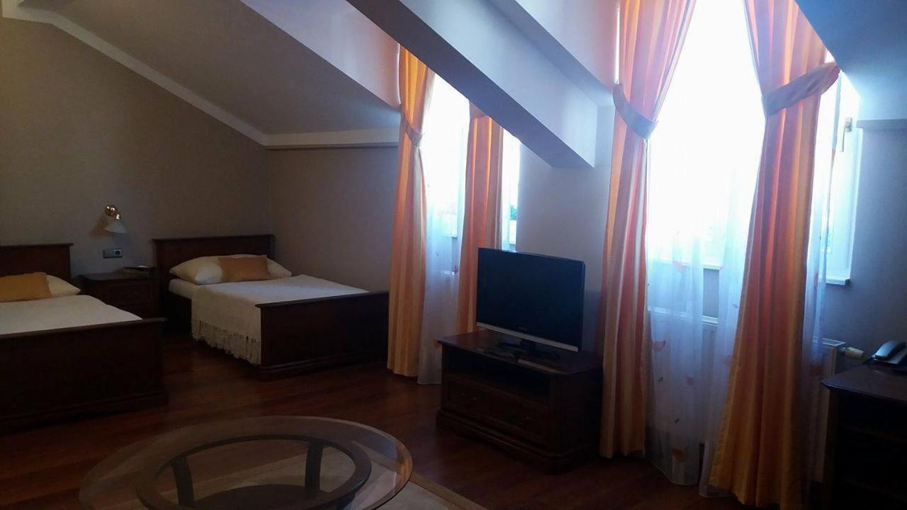 Economy Double Room - Photo 1