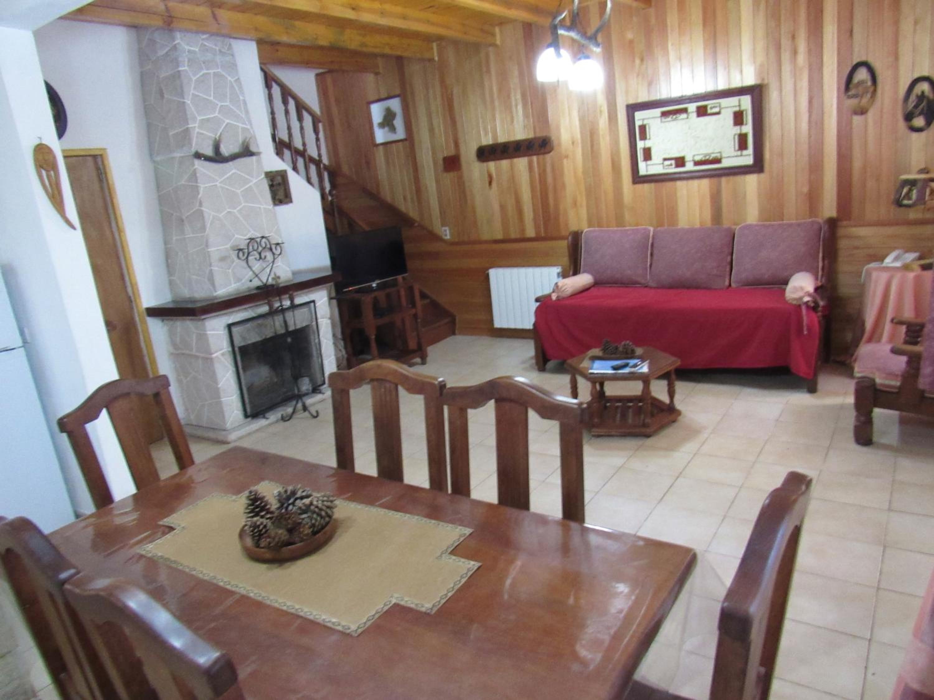 Two-Bedroom Bungalow photo 2