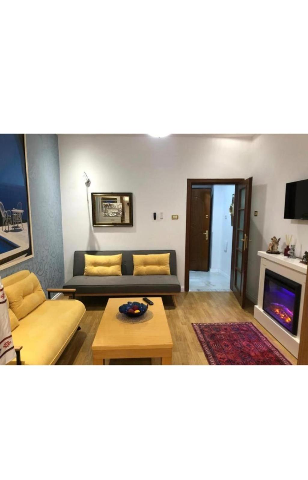 One-Bedroom Apartment with Balcony