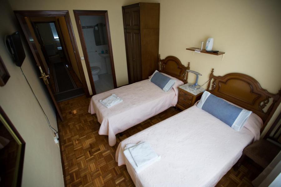 Habitación Doble con Baño Privado