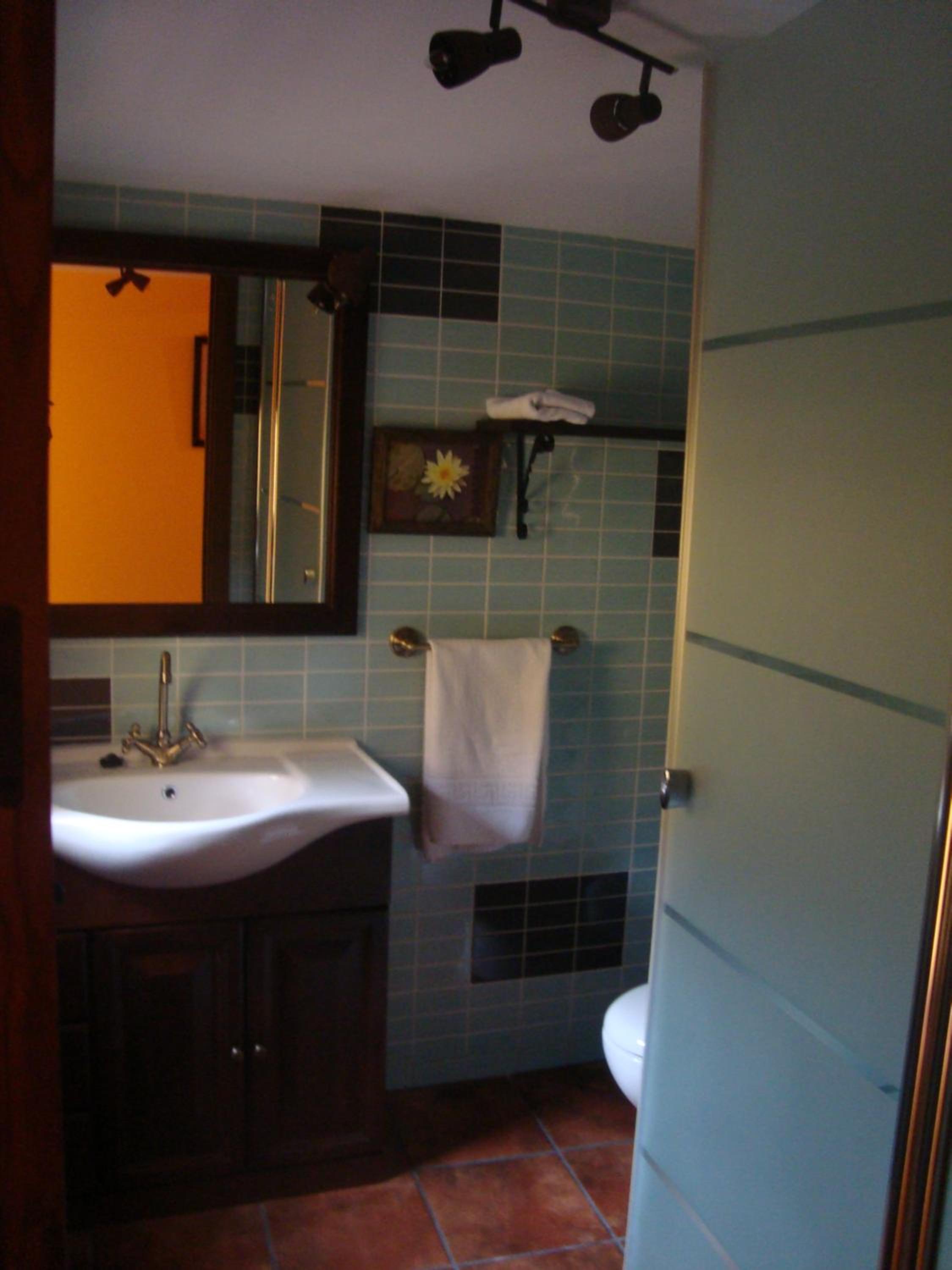 Three-Bedroom House - Photo 20