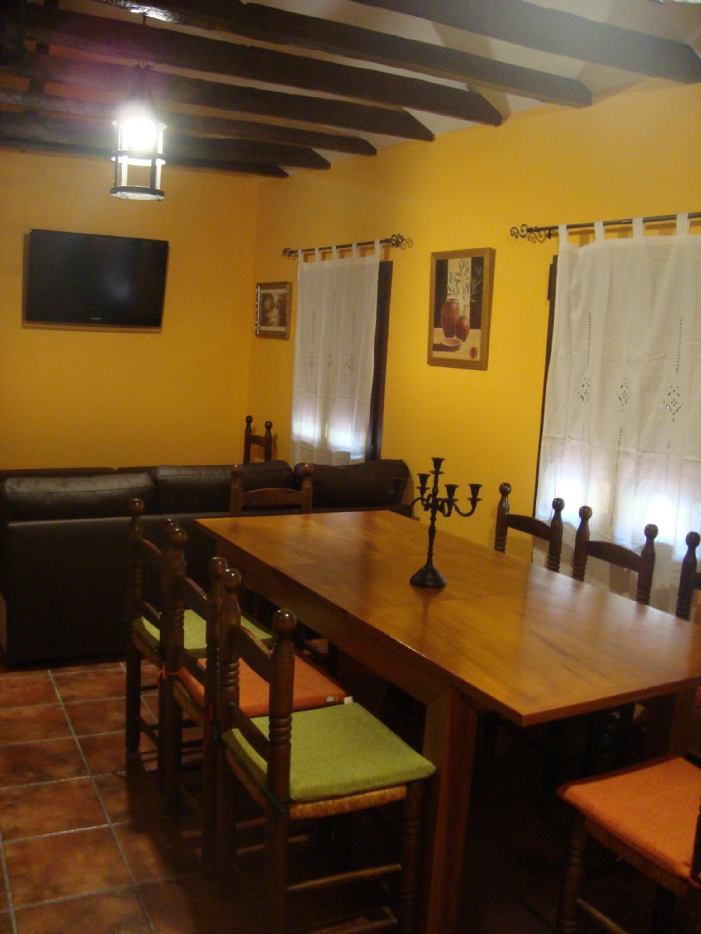Three-Bedroom House - Photo 5