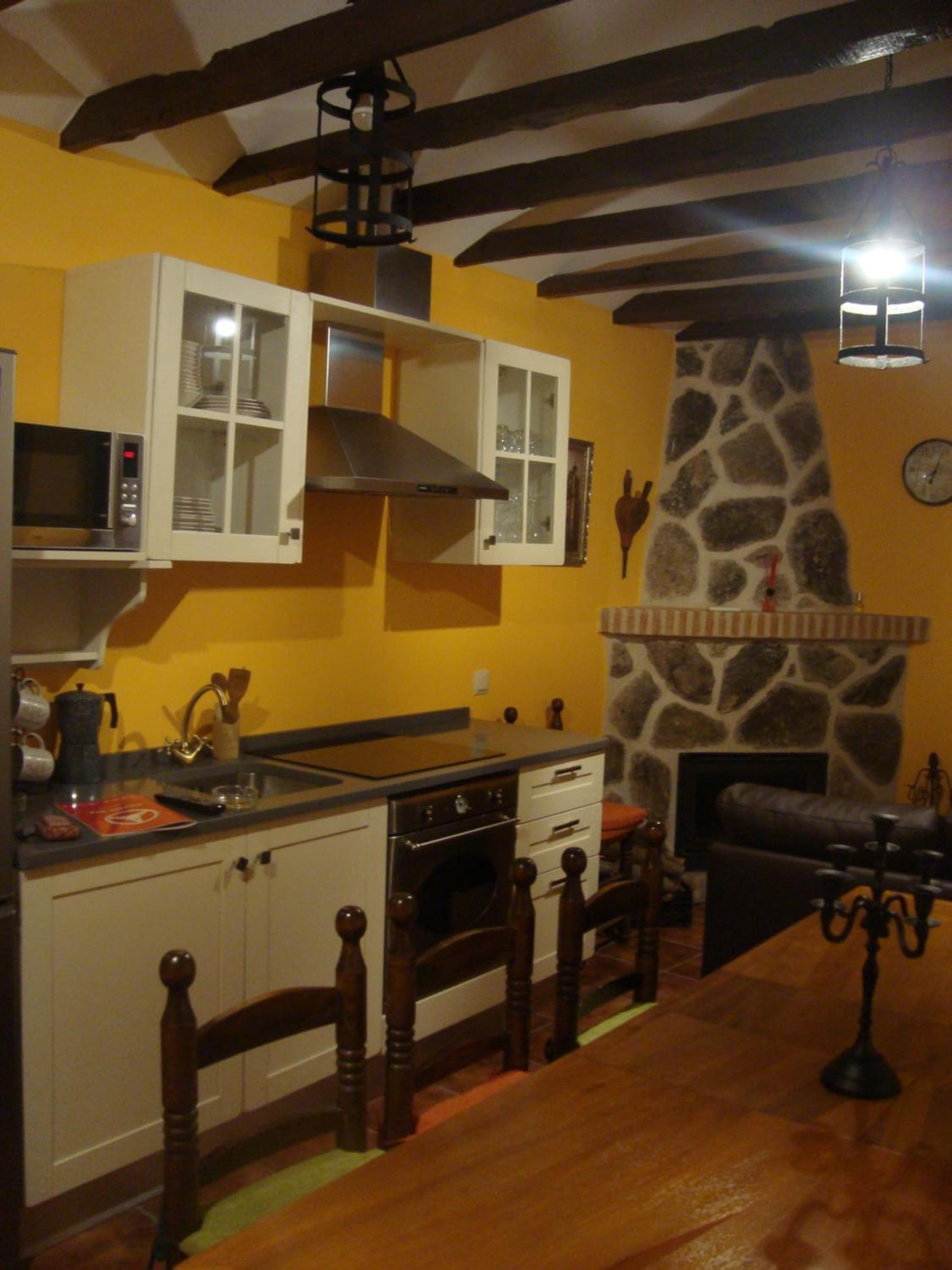 Three-Bedroom House - Photo 40