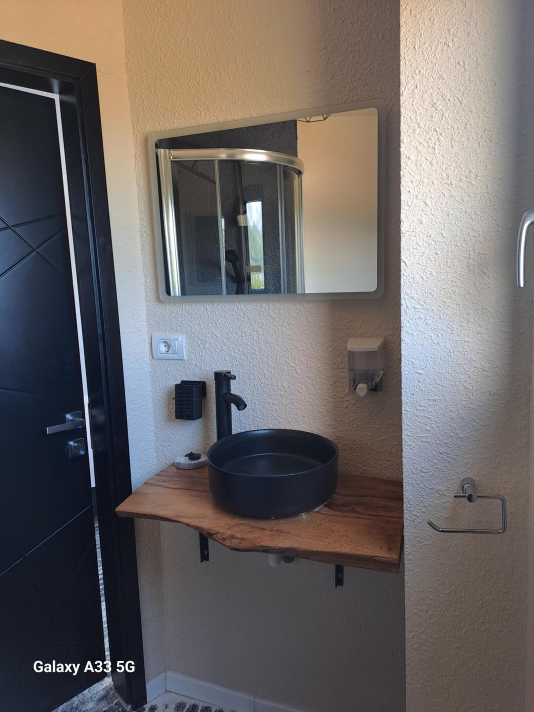 Standard Twin Room with Garden View photo 1