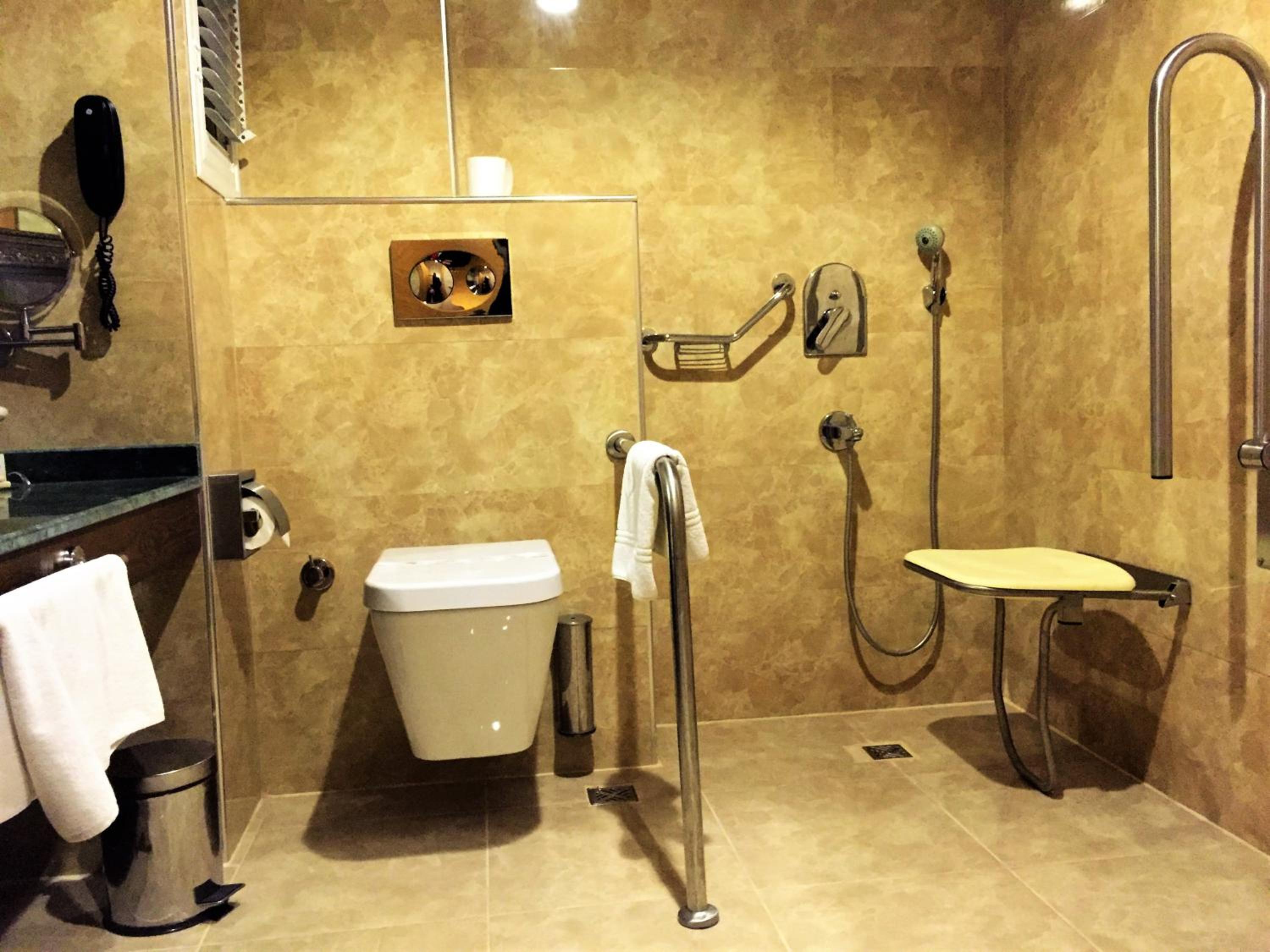 Double or Twin Room - Disability Access photo 3