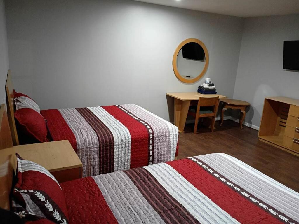 Double Room with Two Double Beds - Non-Smoking