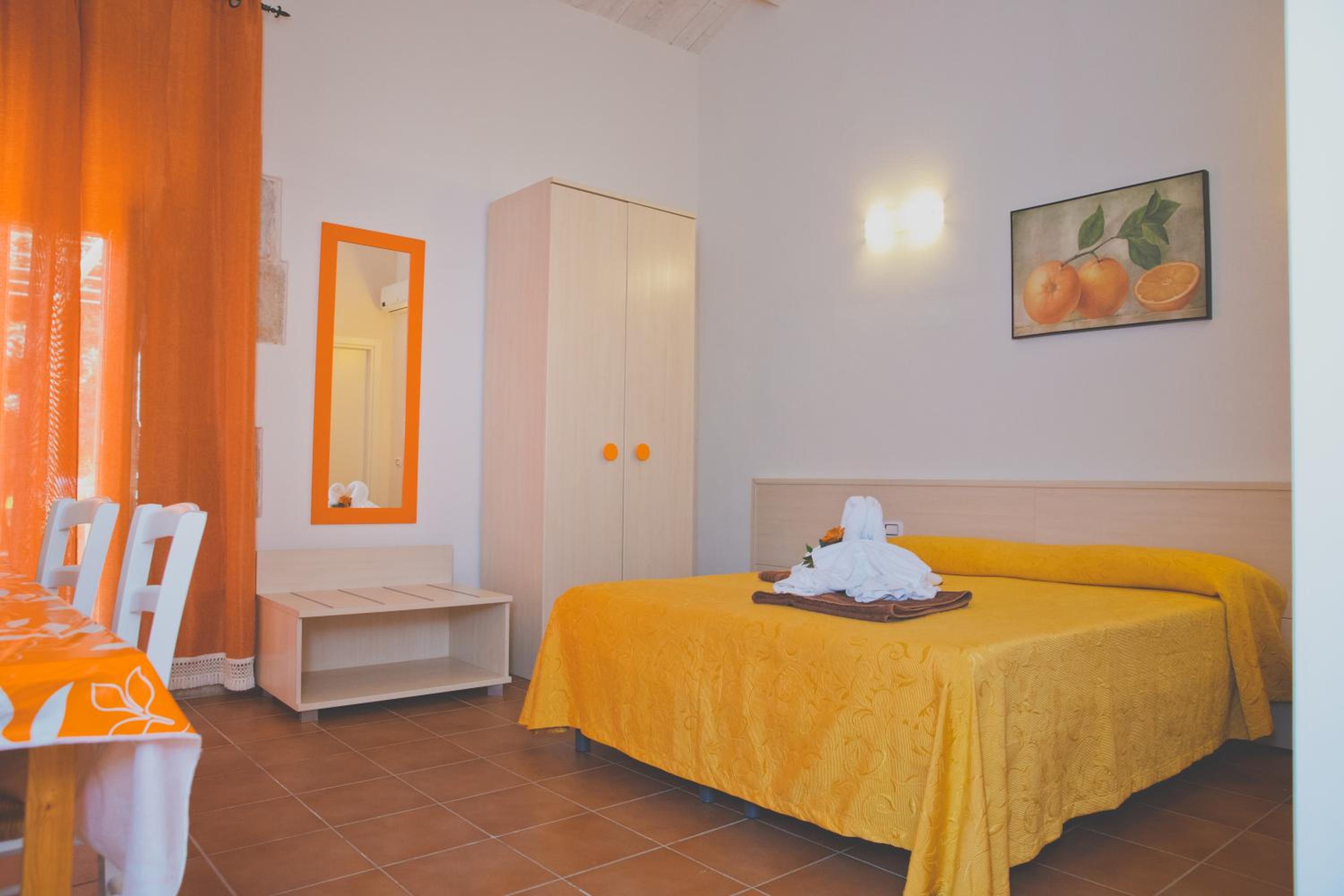 Apartment with Terrace photo 3