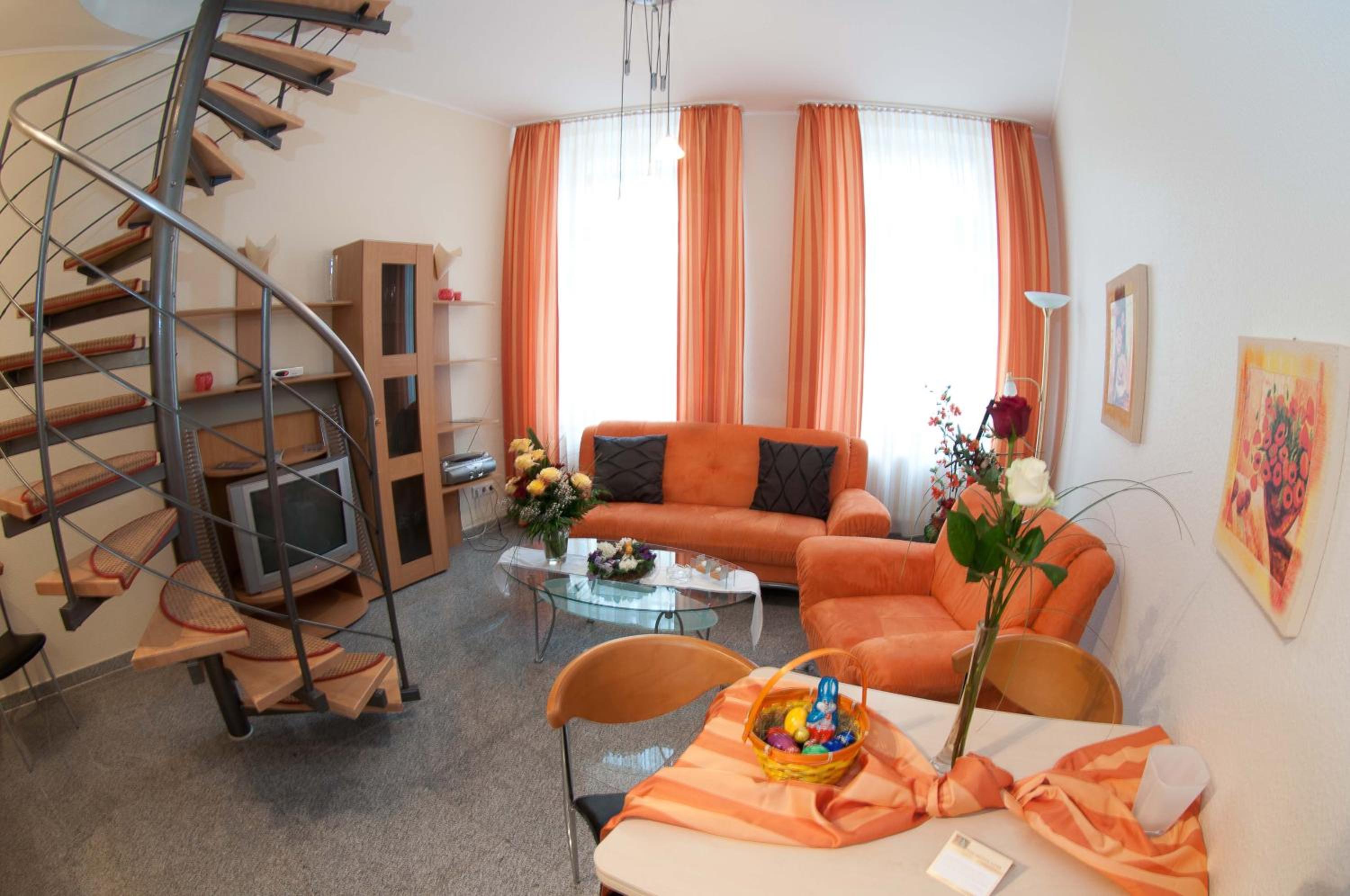 One-Bedroom Apartment - Photo 27