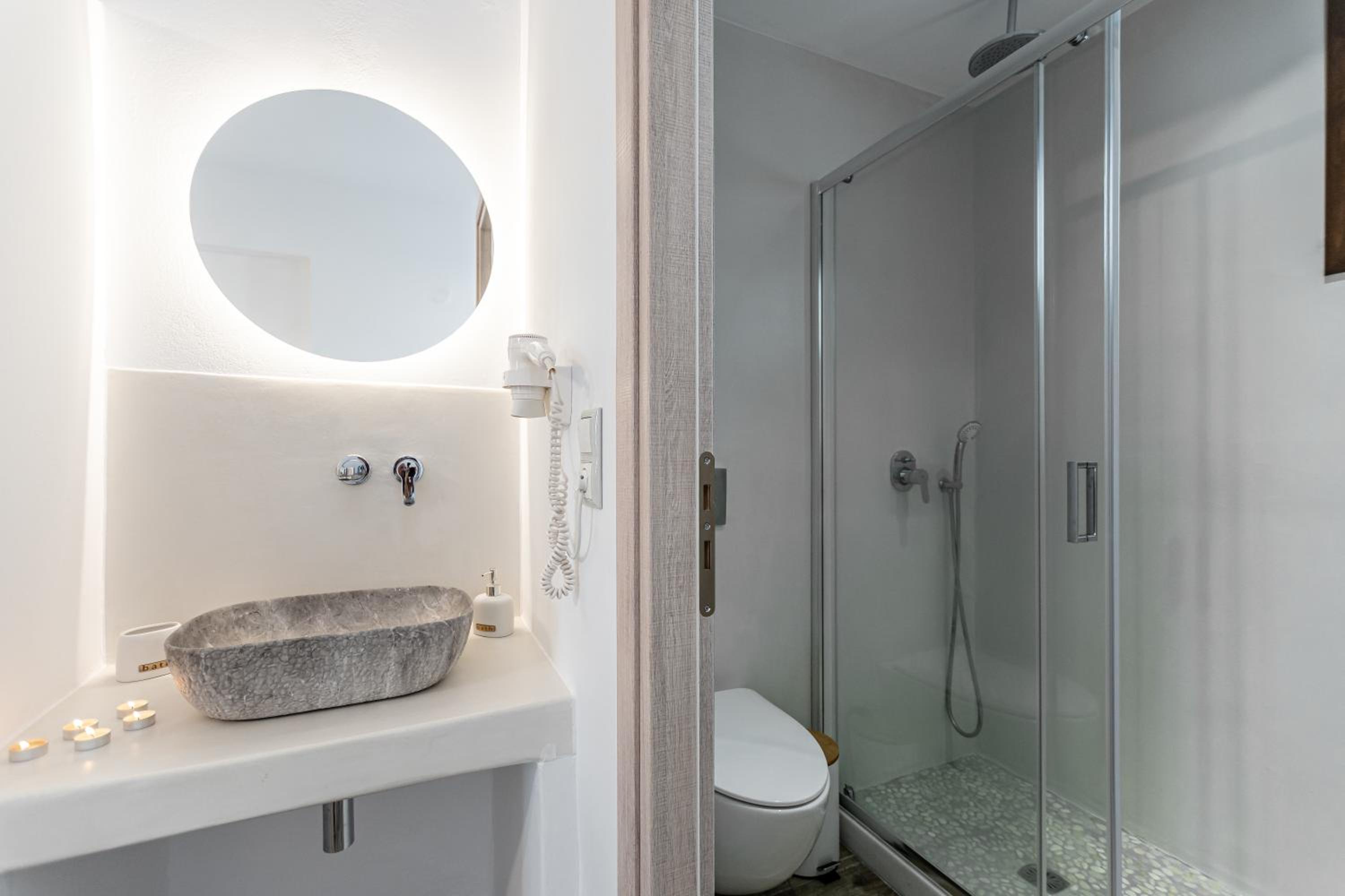 Deluxe Suite photo 2