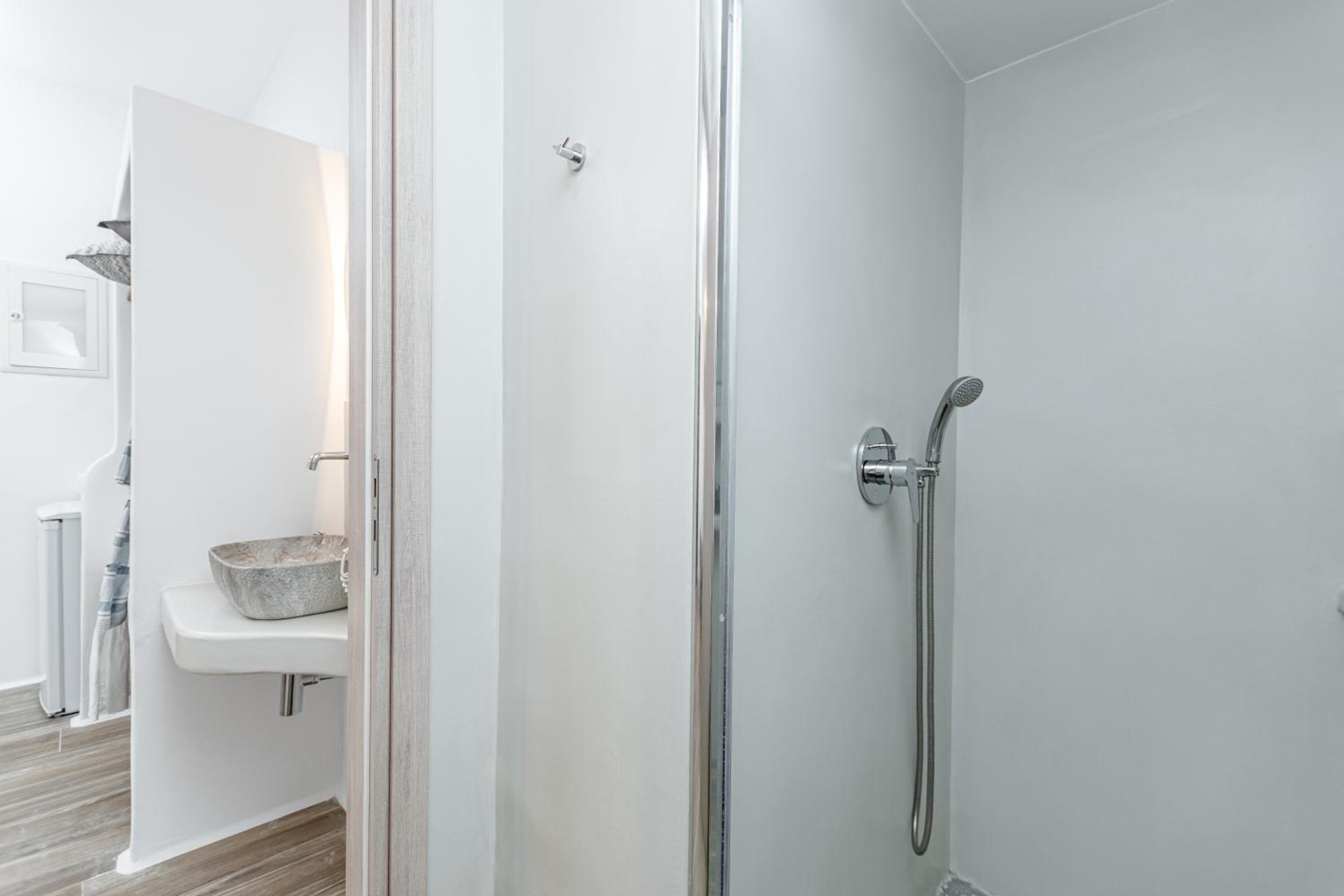 Deluxe Suite photo 2