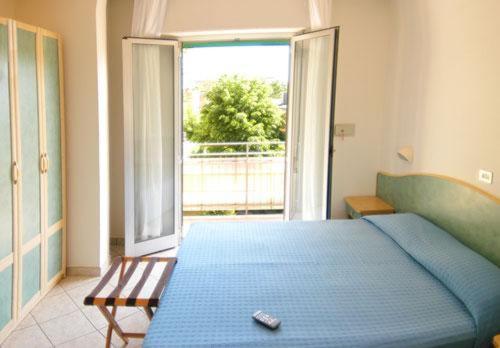 Quadruple Room - Photo 10