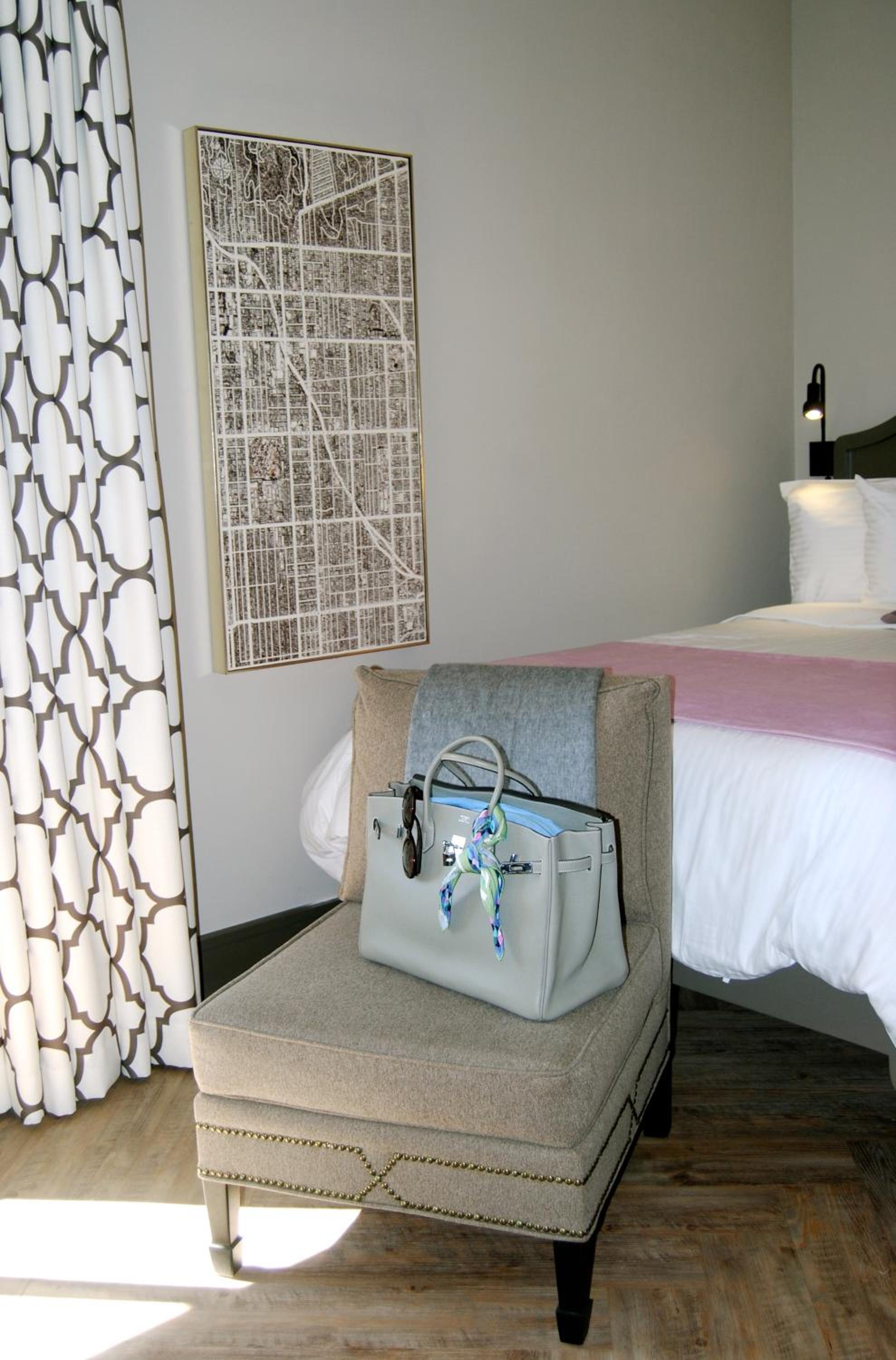 Queen Suite