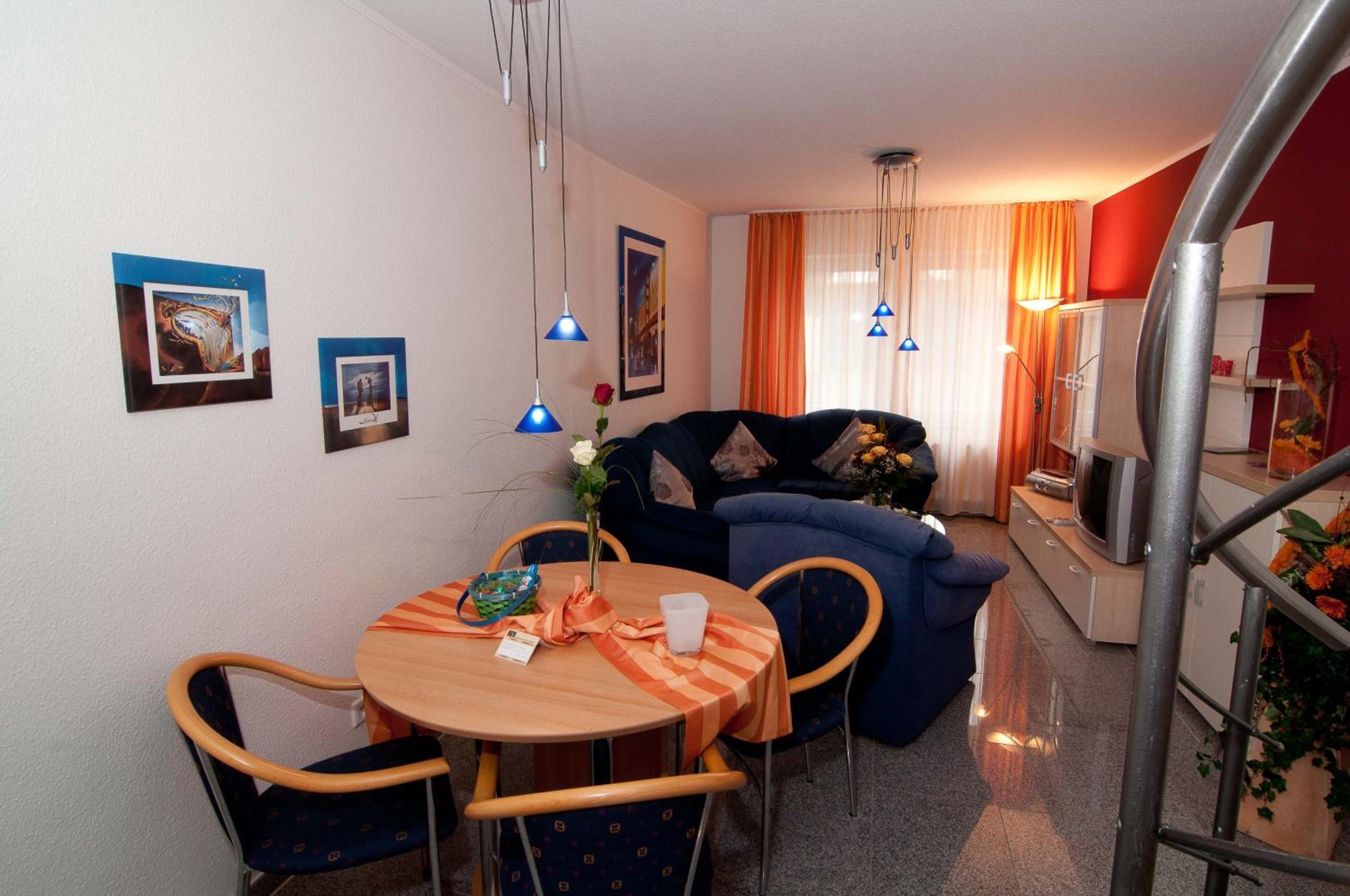 One-Bedroom Apartment - Photo 42