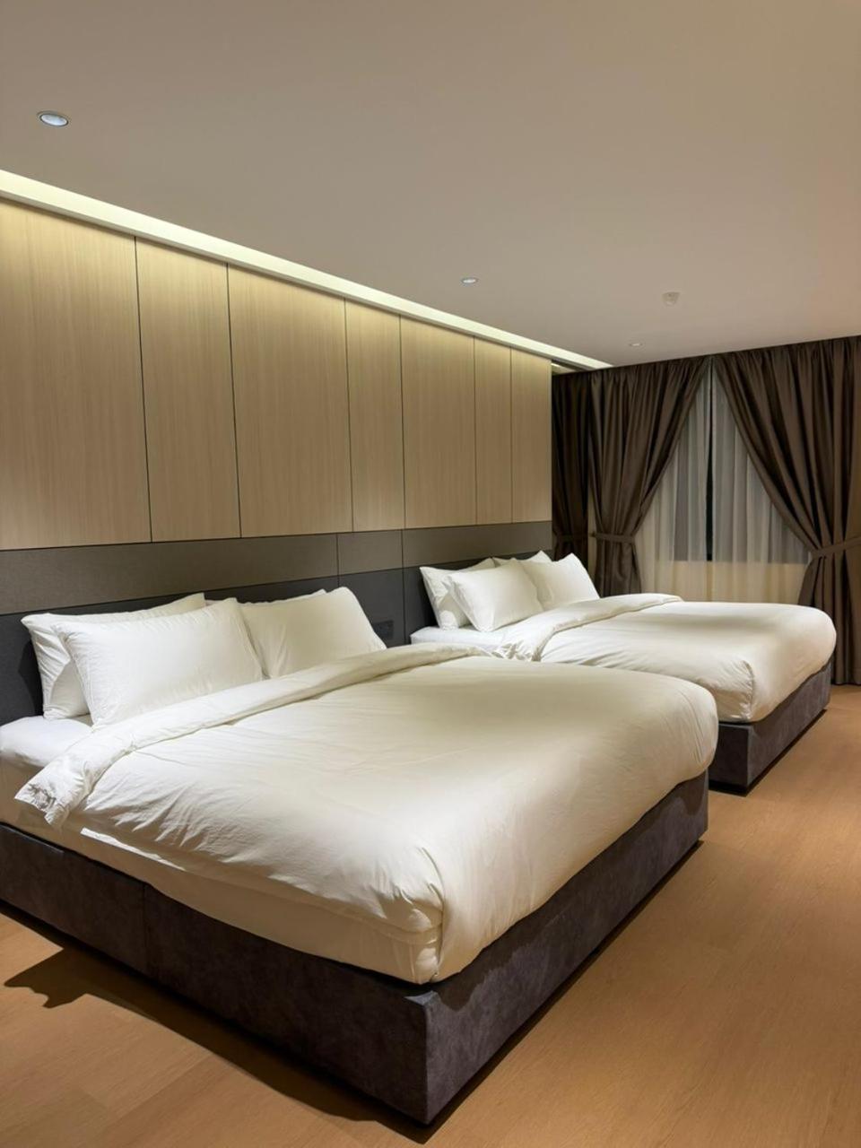 Premium Quadruple Room - Photo 2