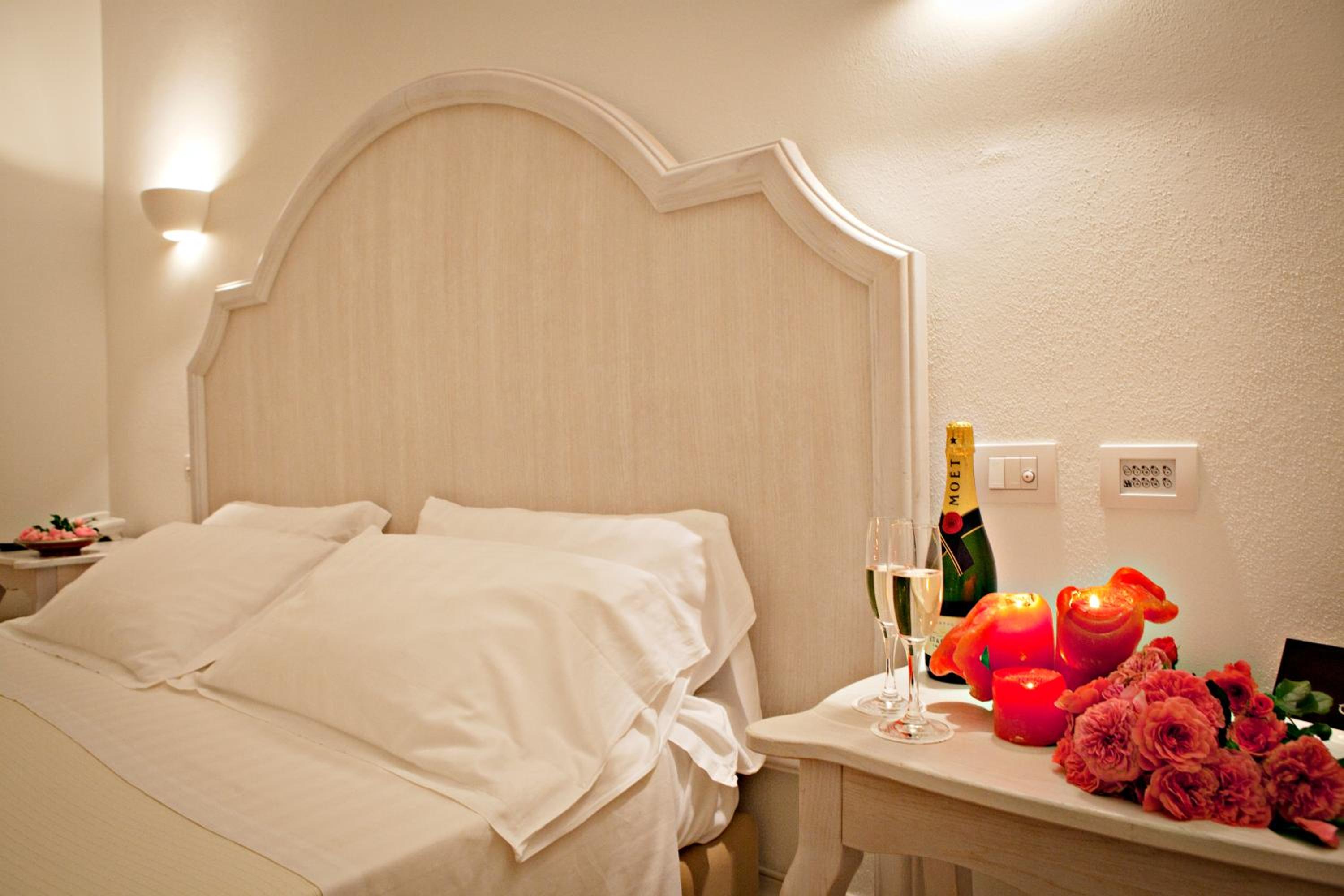 Deluxe Double or Twin Room - Photo 4