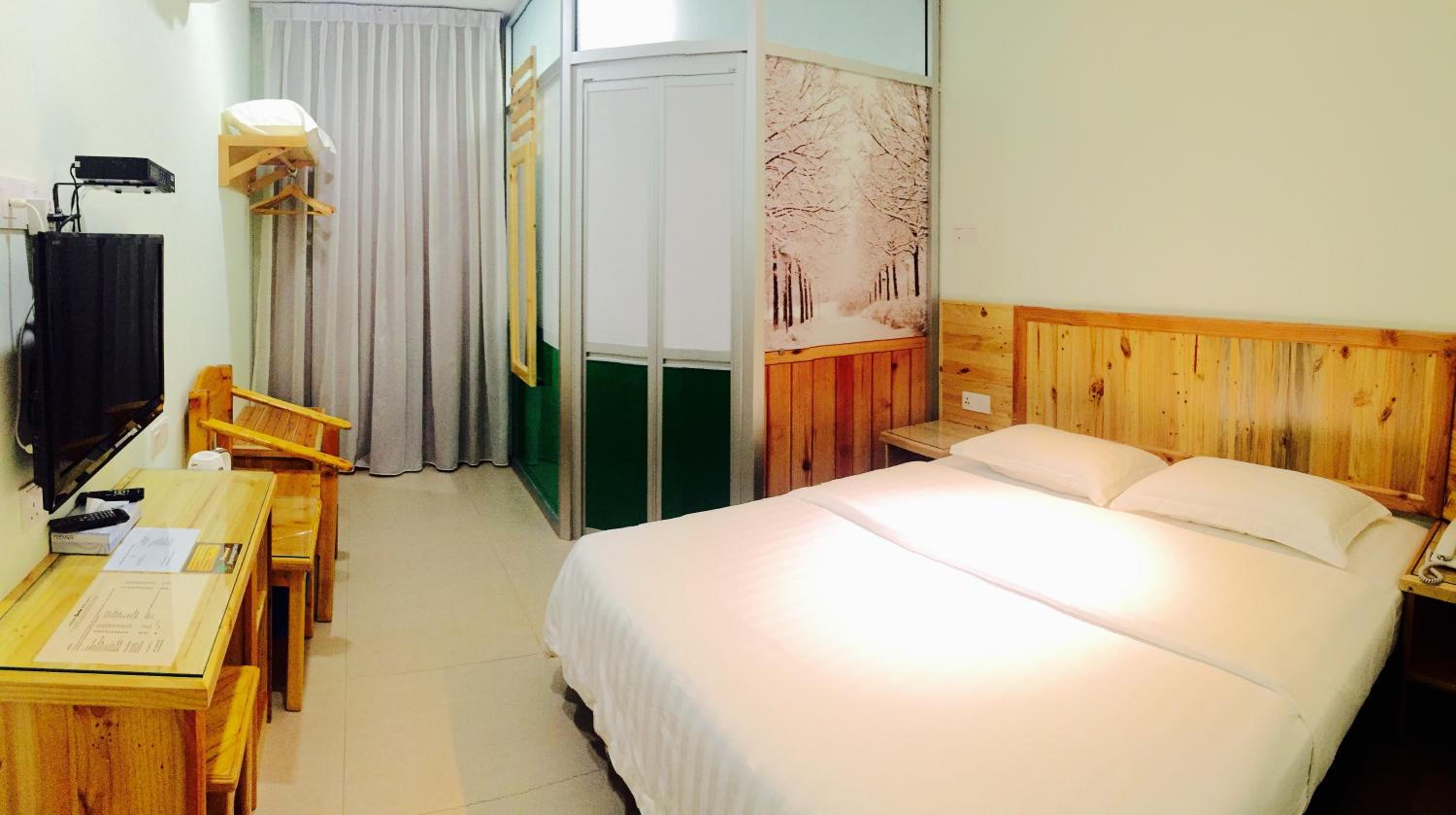 Standard Double Room - Photo 2