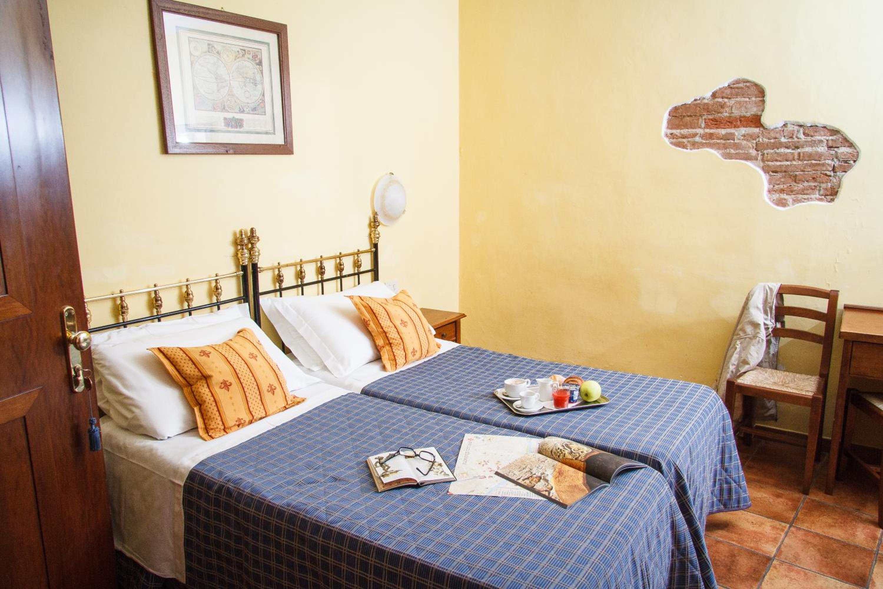 Twin Room photo 1