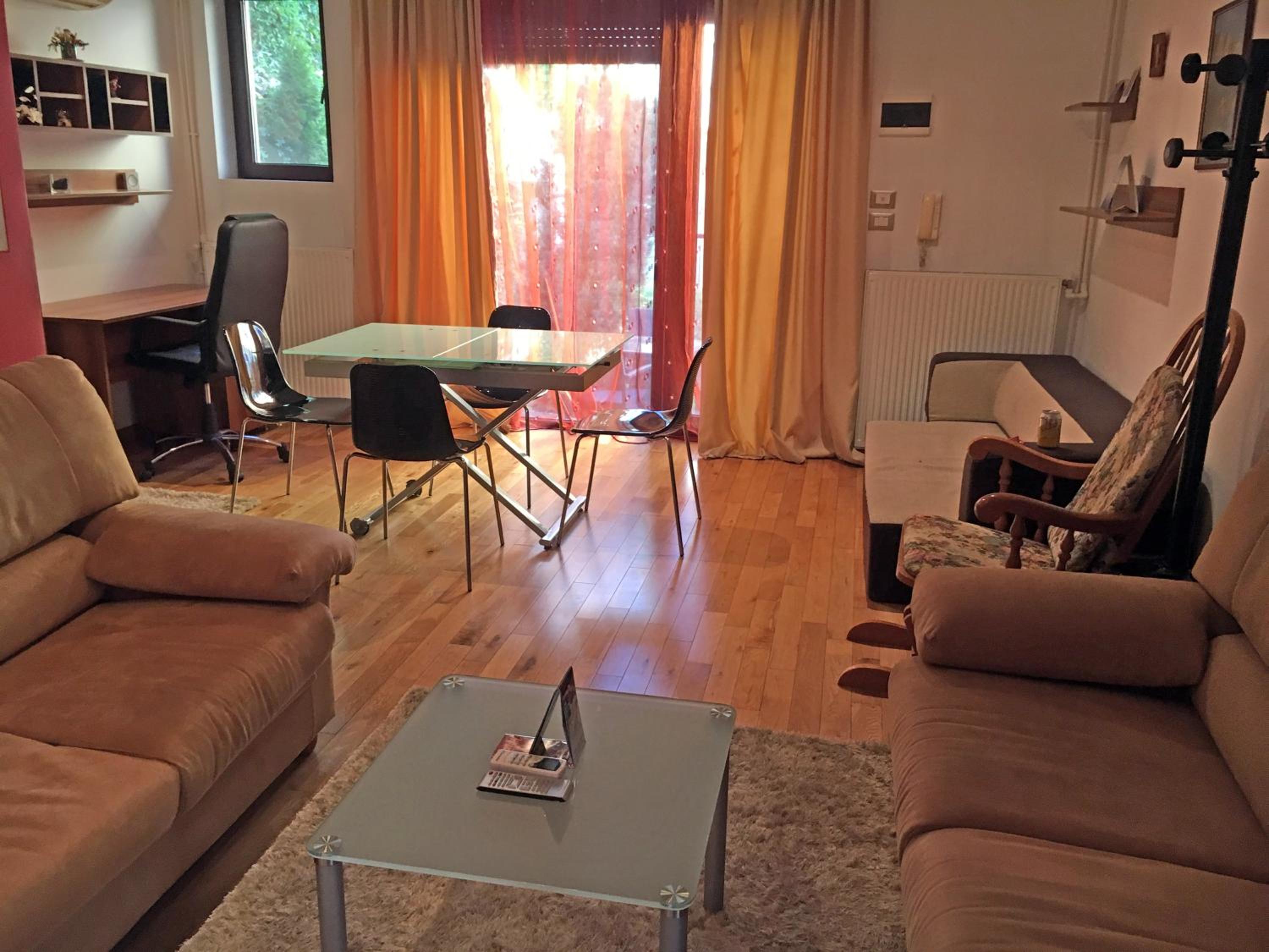 Standard One-Bedroom Apartment - Photo 24