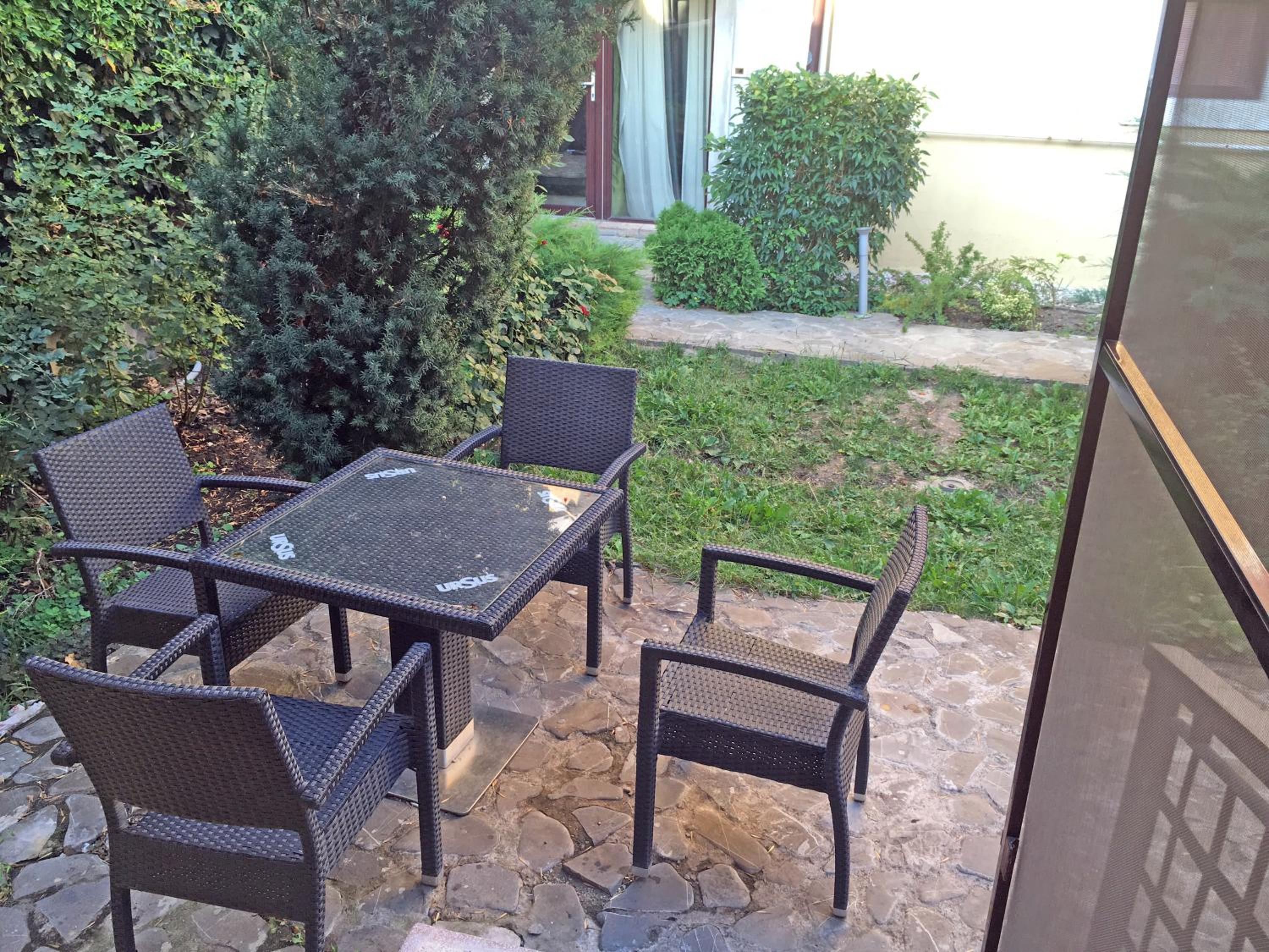 Standard One-Bedroom Apartment - Photo 28