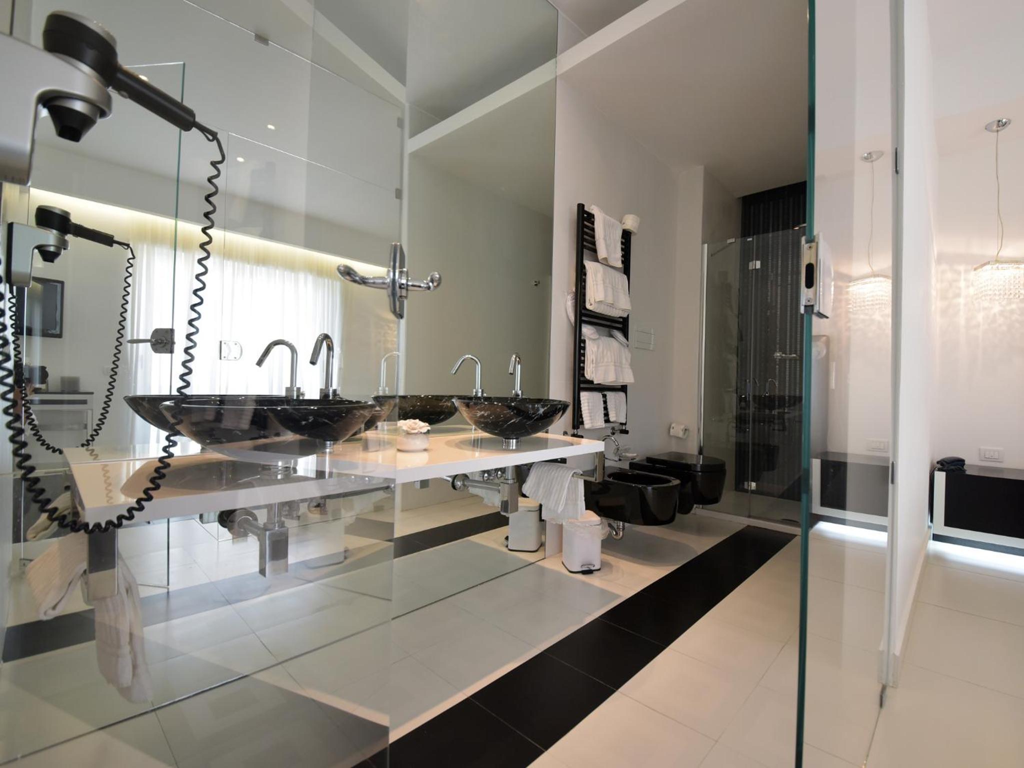Royal Suite photo 3