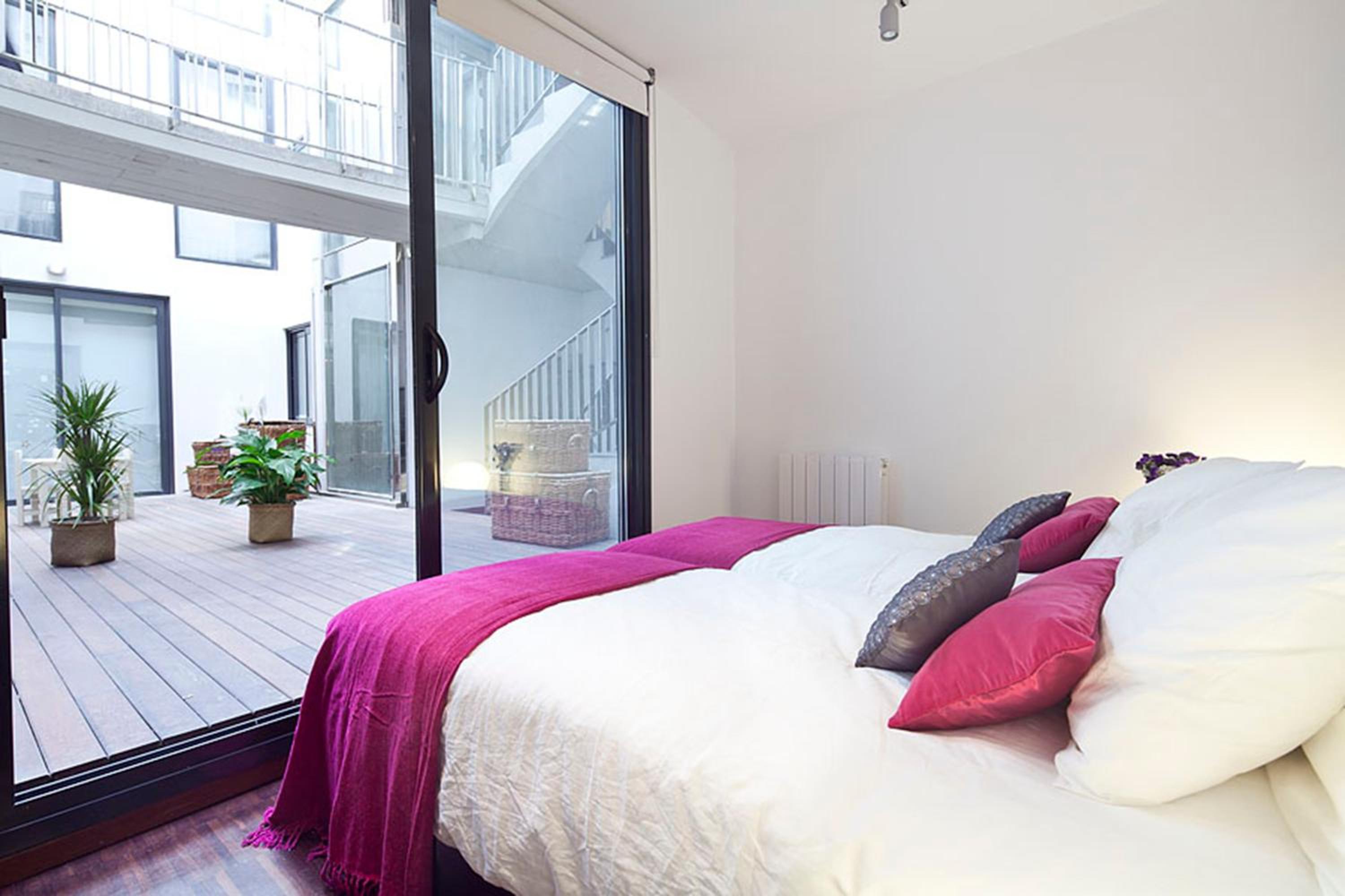 Apartment with Terrace photo 3