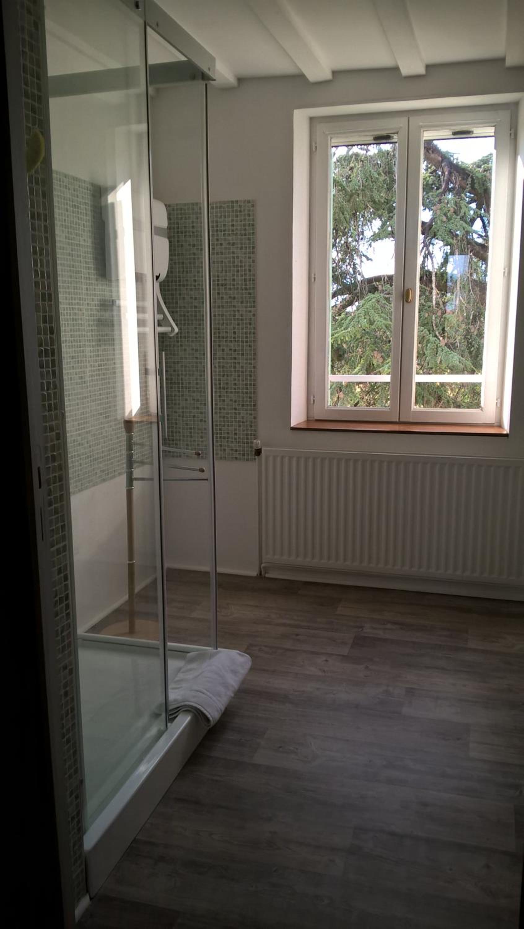 Double Room - Photo 8
