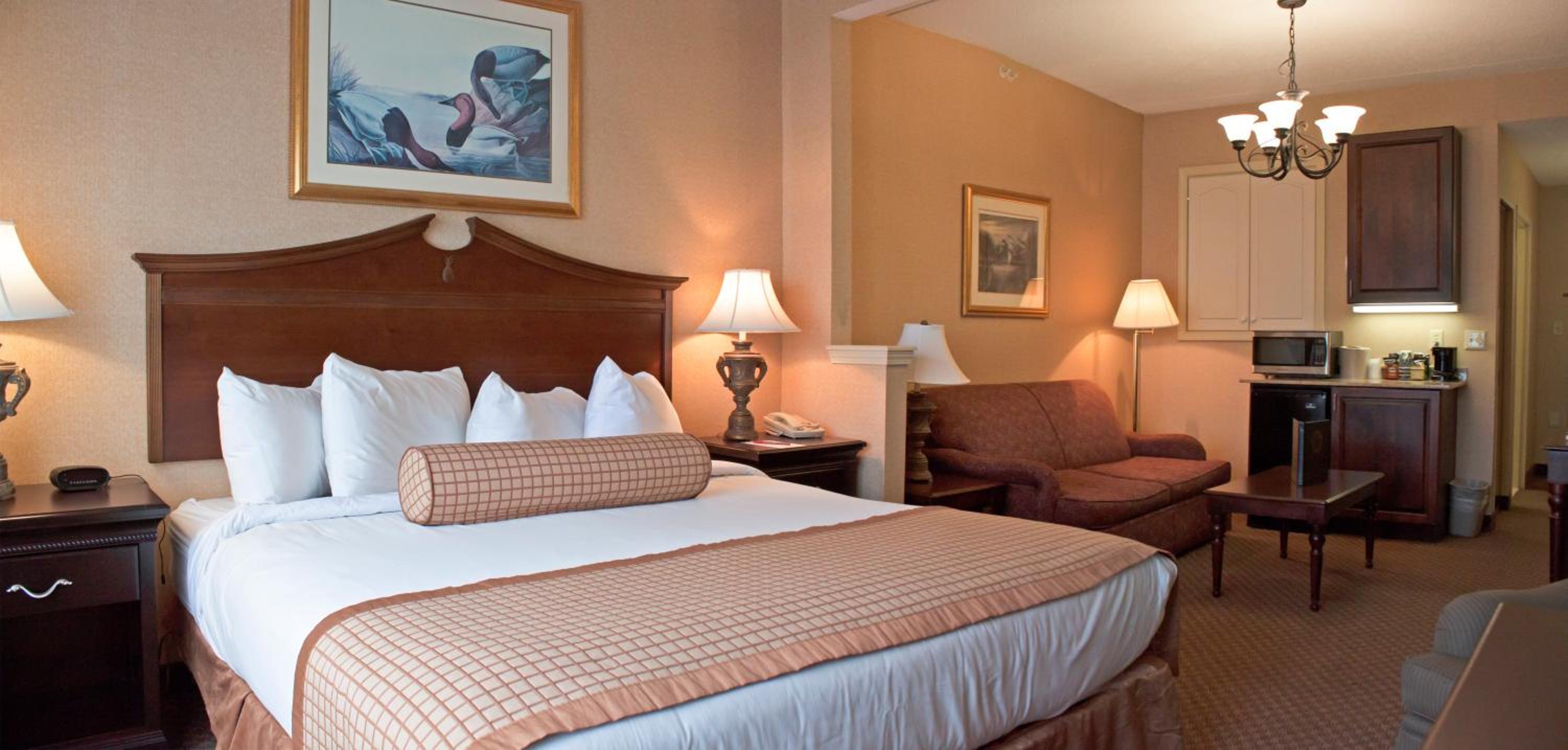 Grand King Room with Mountain View photo 2