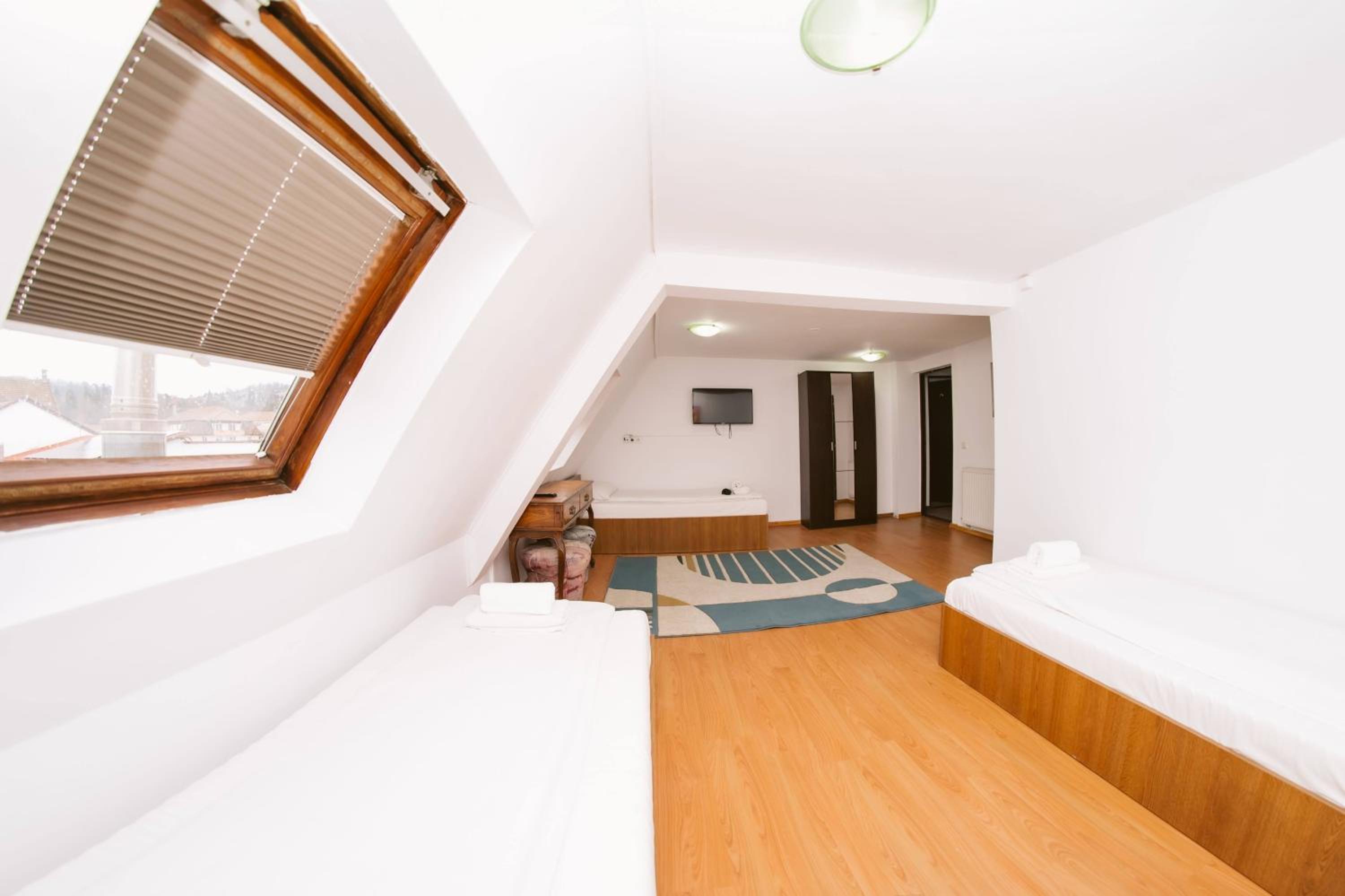 Triple Room with Bathroom