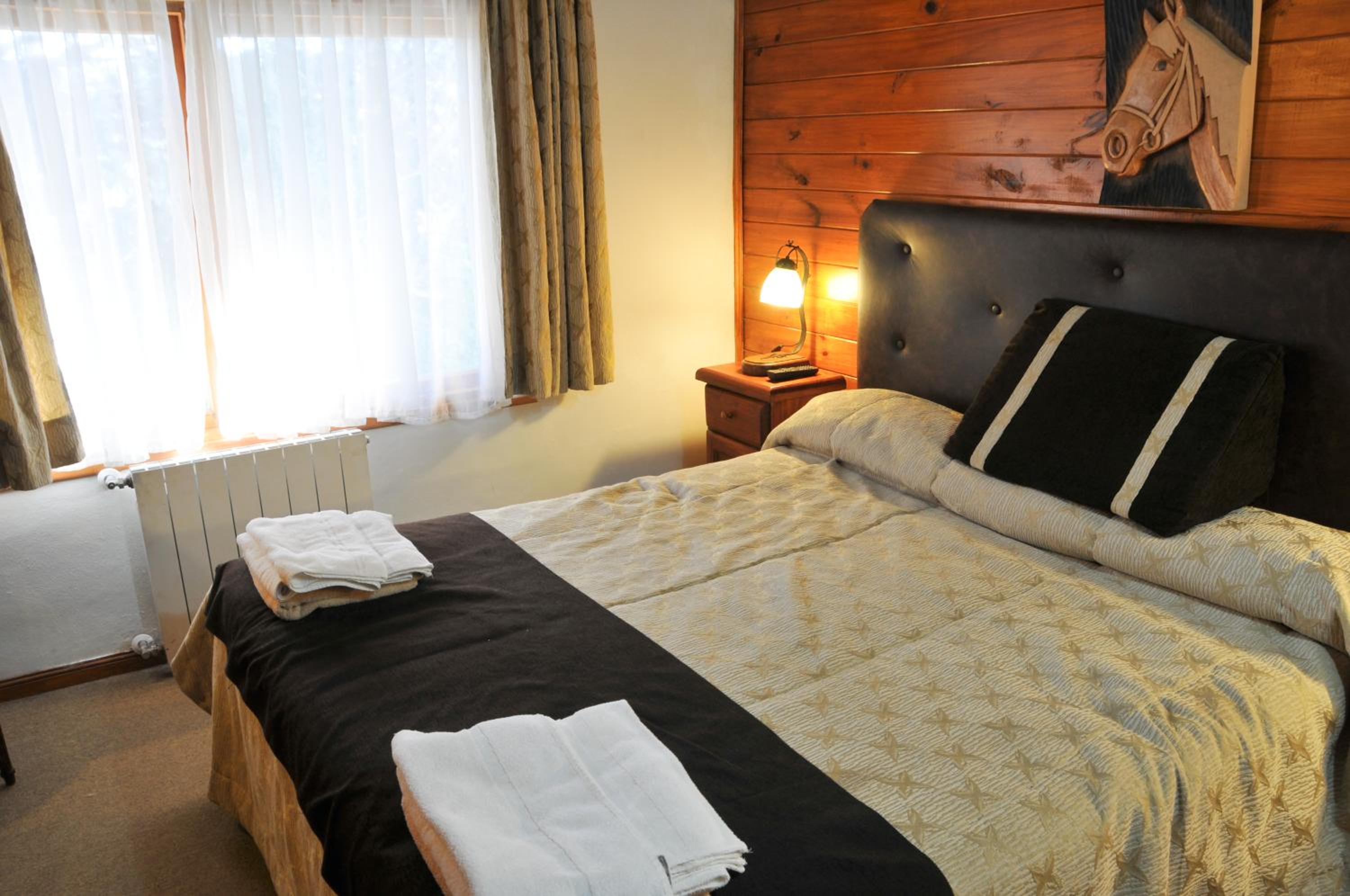 One-Bedroom Bungalow photo 1