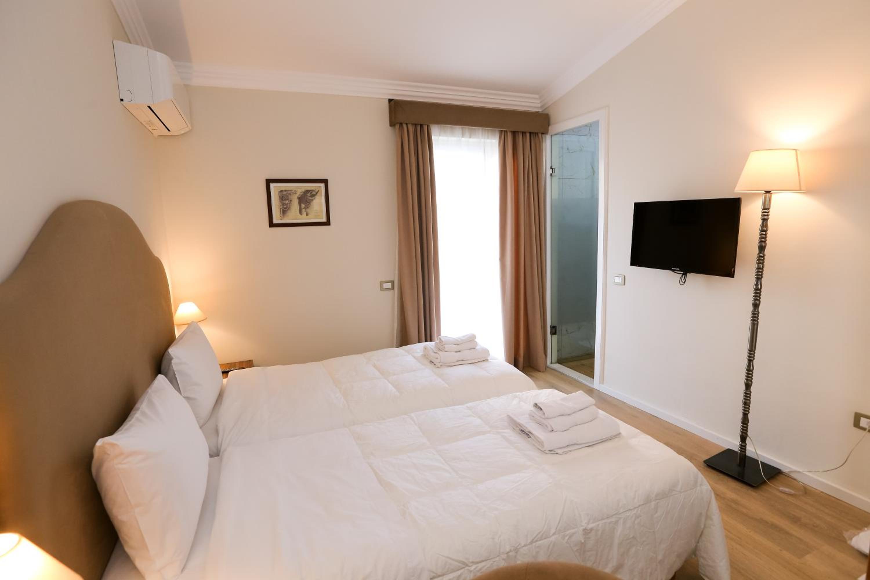 Double Room with Balcony