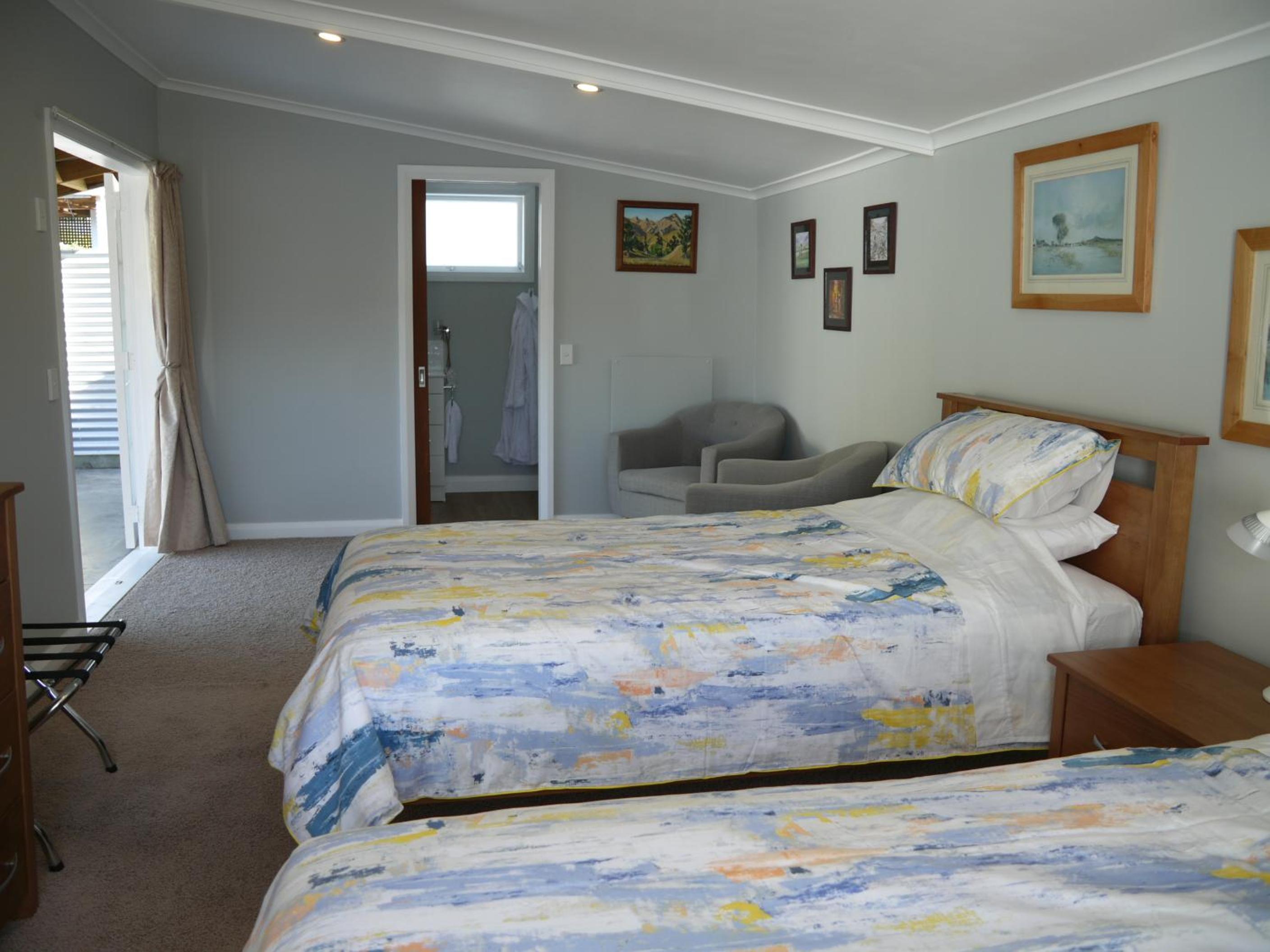 Deluxe Twin Room - 4 photo 2