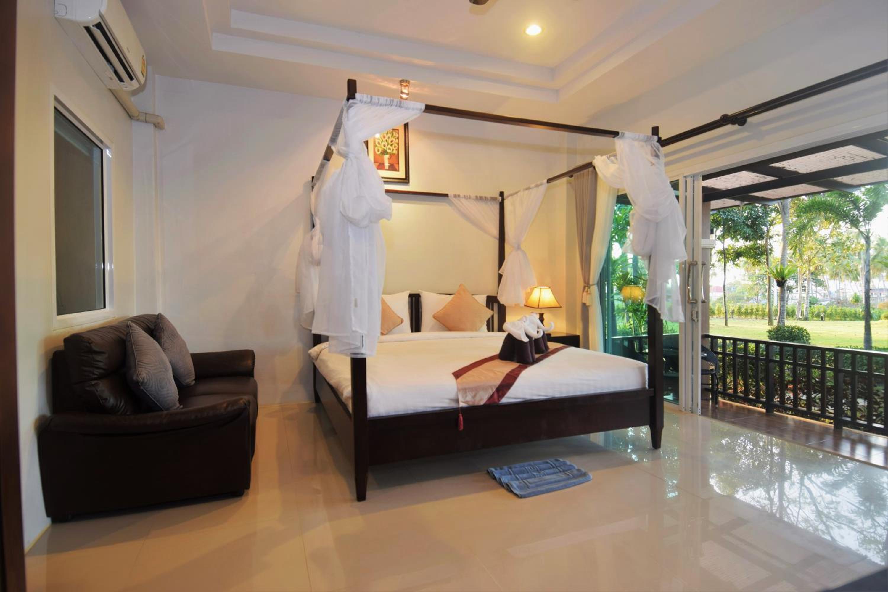 Two-Bedroom Villa photo 3