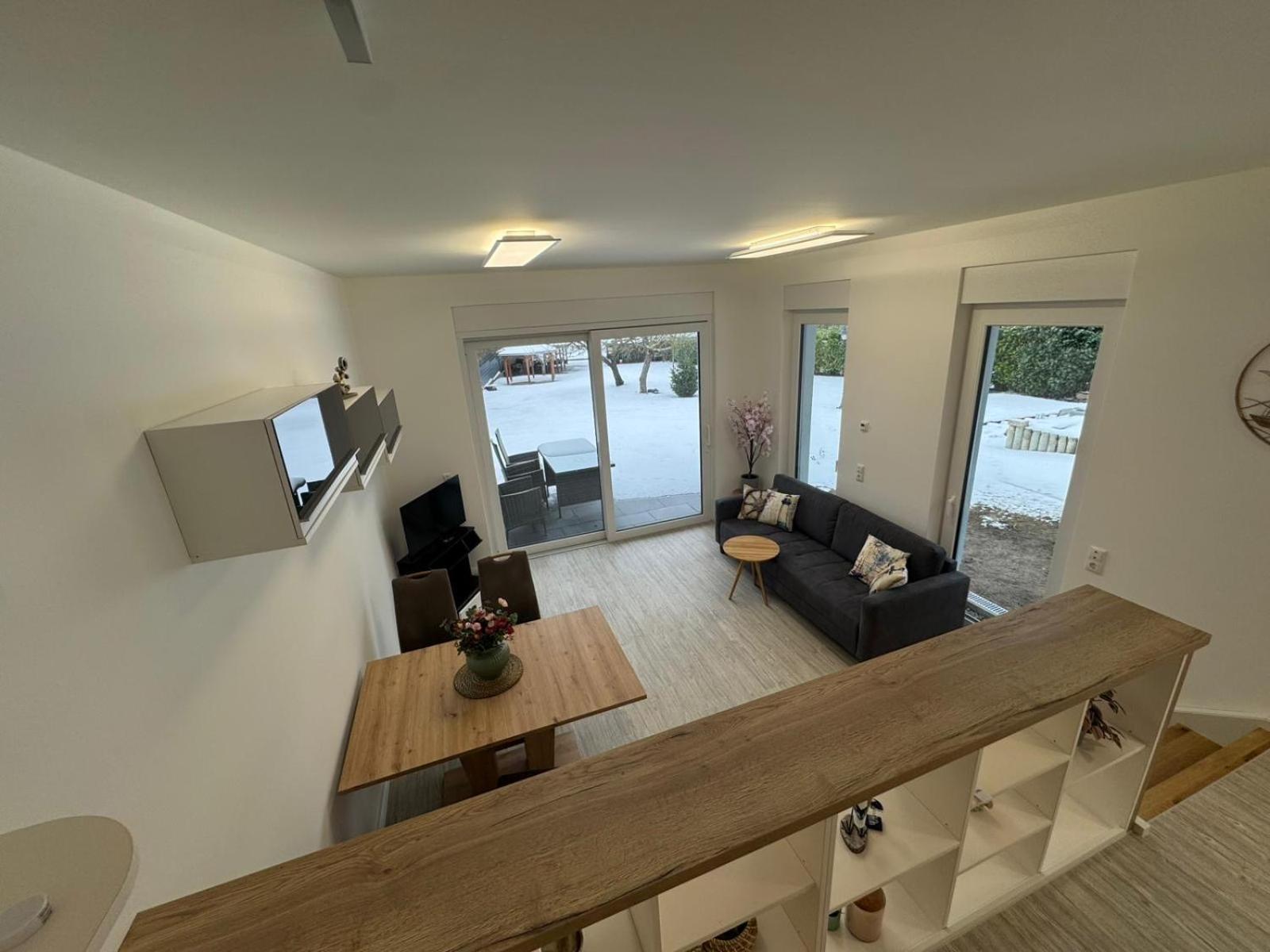 Two-Bedroom Apartment with Terrace photo 2
