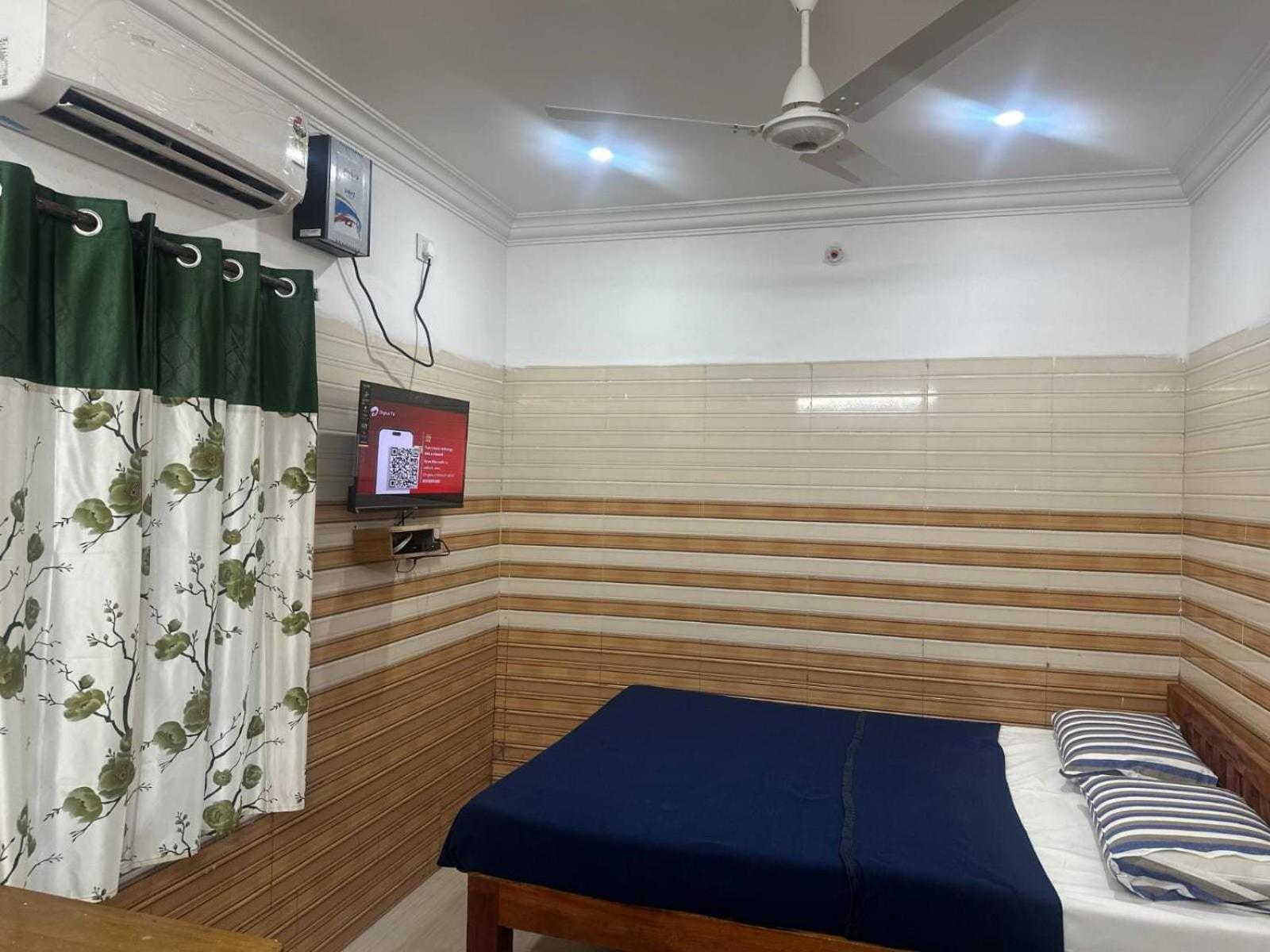 Classic Triple Room