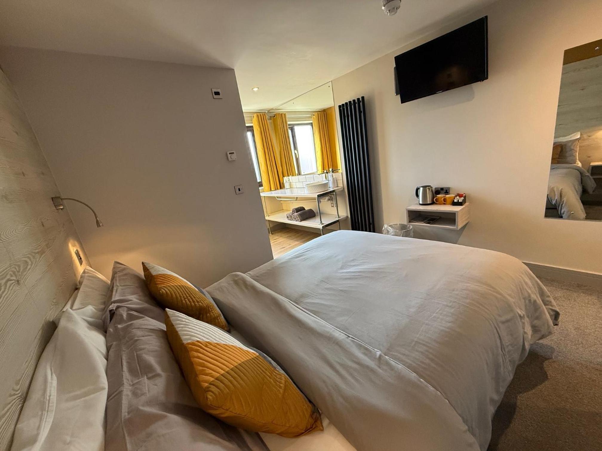 Standard Double Room photo 1