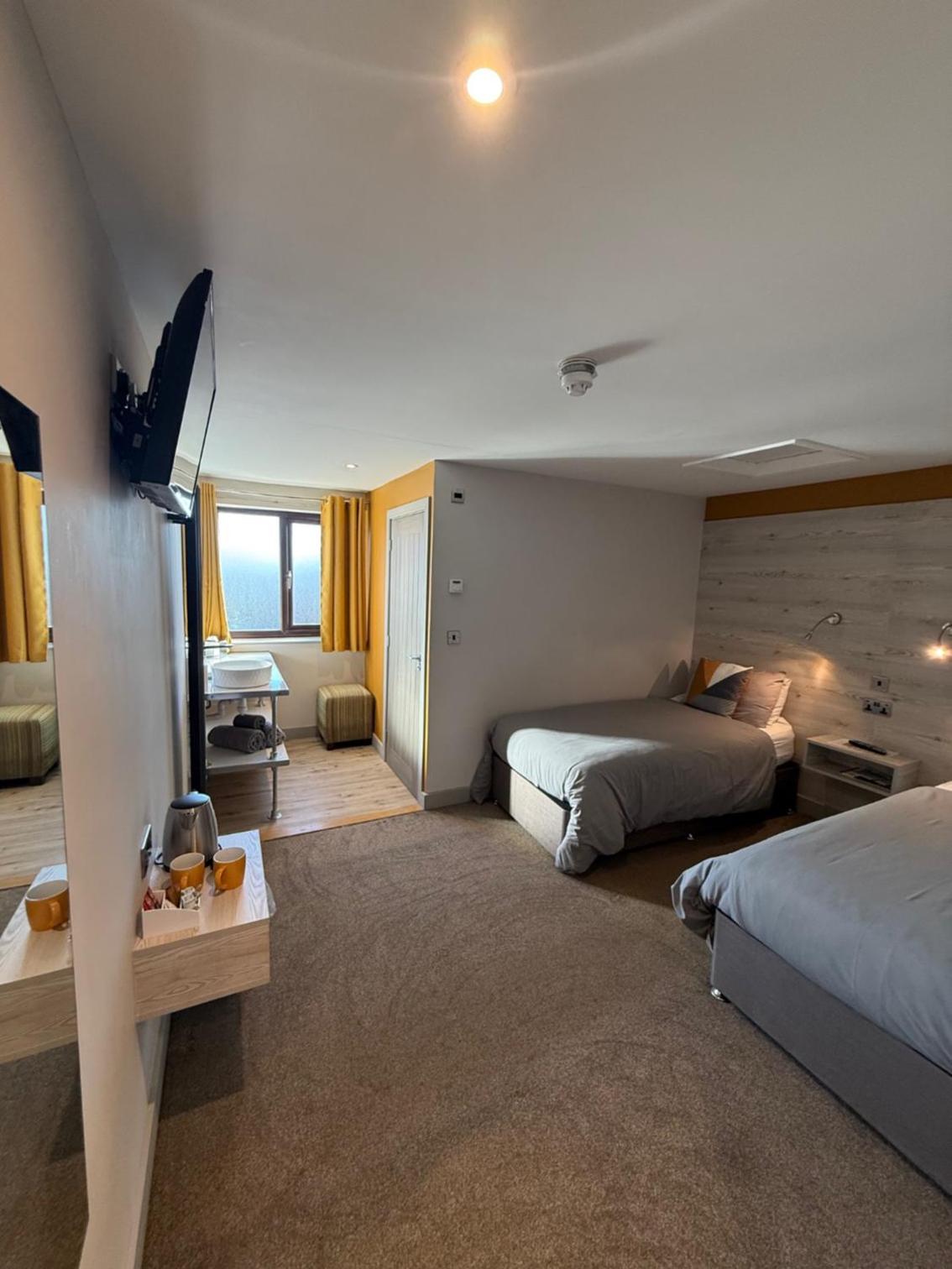 Standard Twin Room photo 1