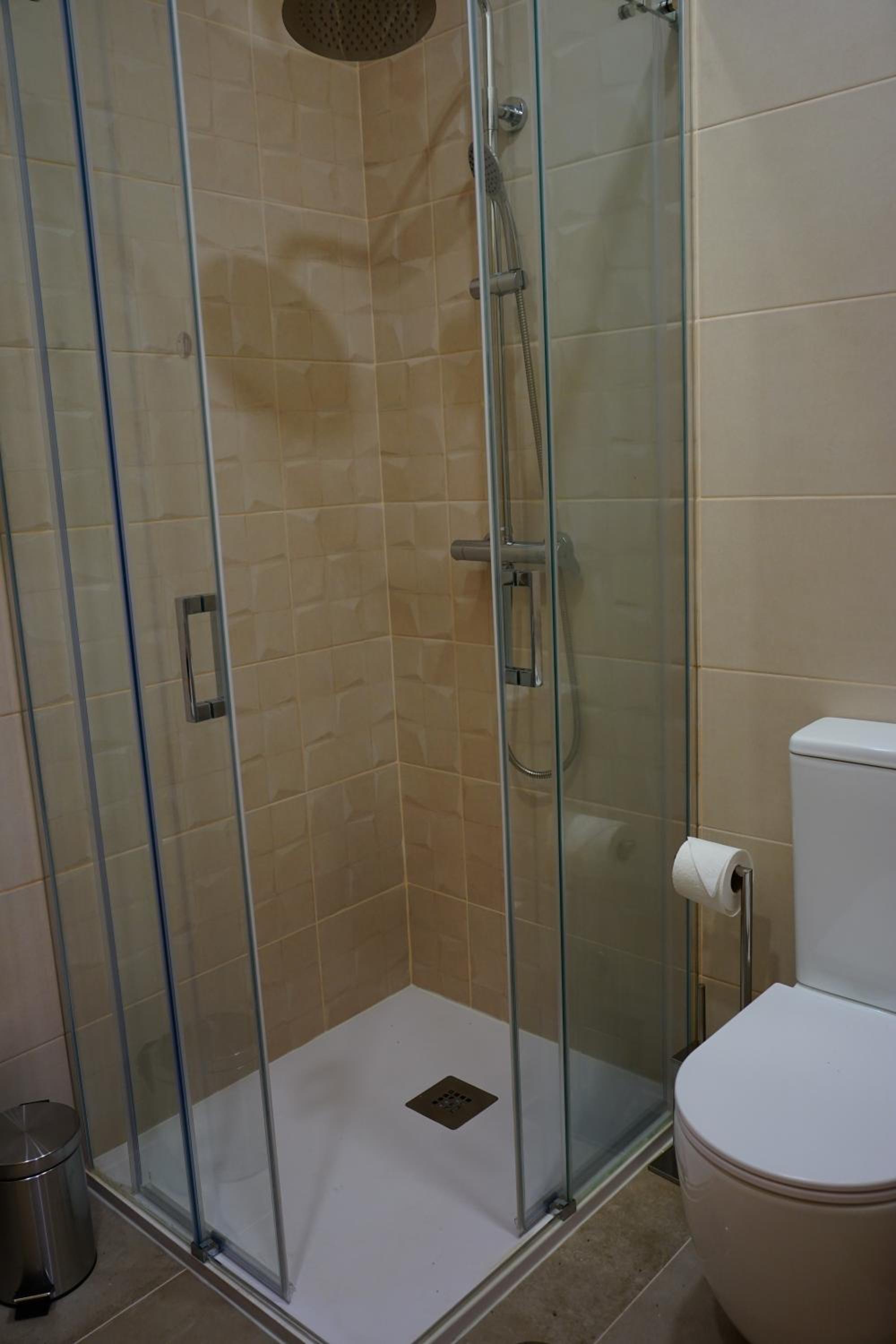 One-Bedroom House photo 2
