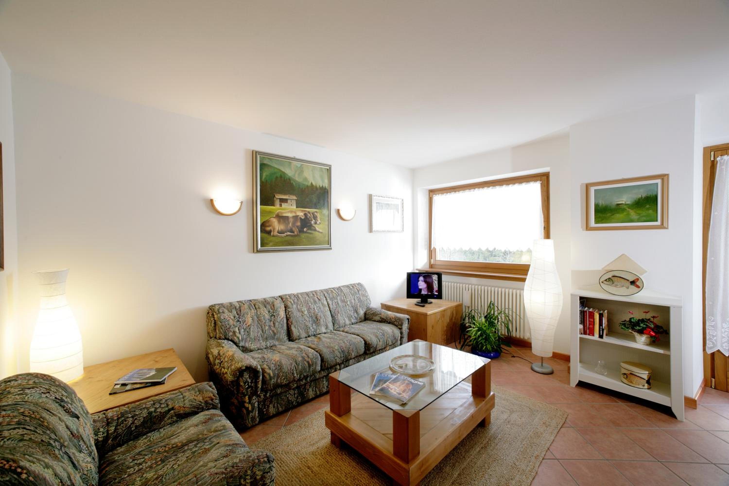 Apartment with Garden View