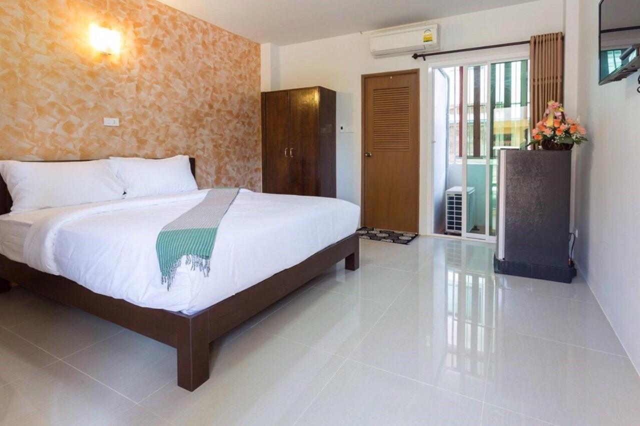 Standard Double Room - Photo 5
