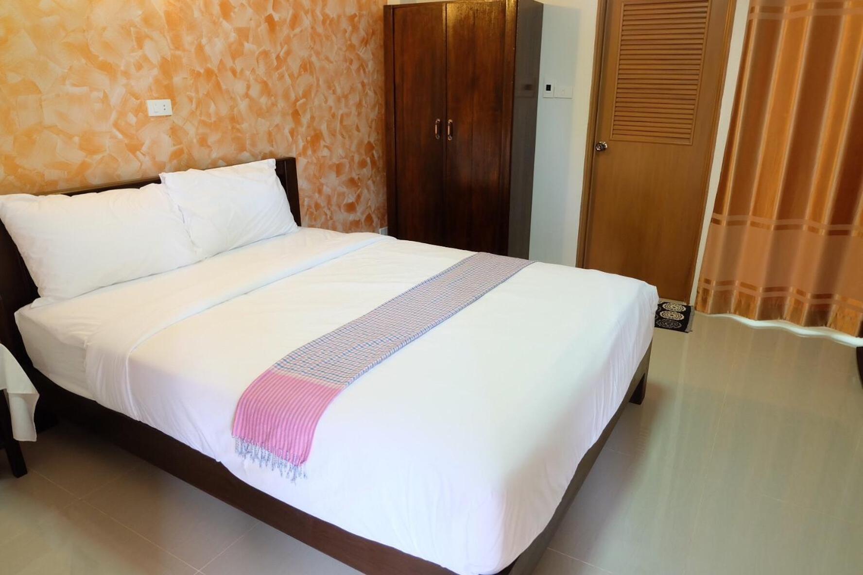 Standard Double Room - Photo 3