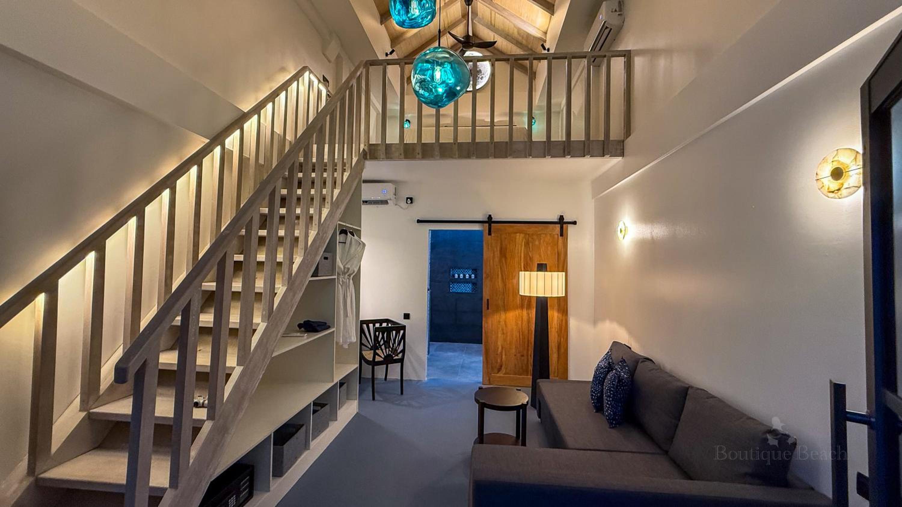 Suite Mezzanine Room on all inclusive with Two dives per day