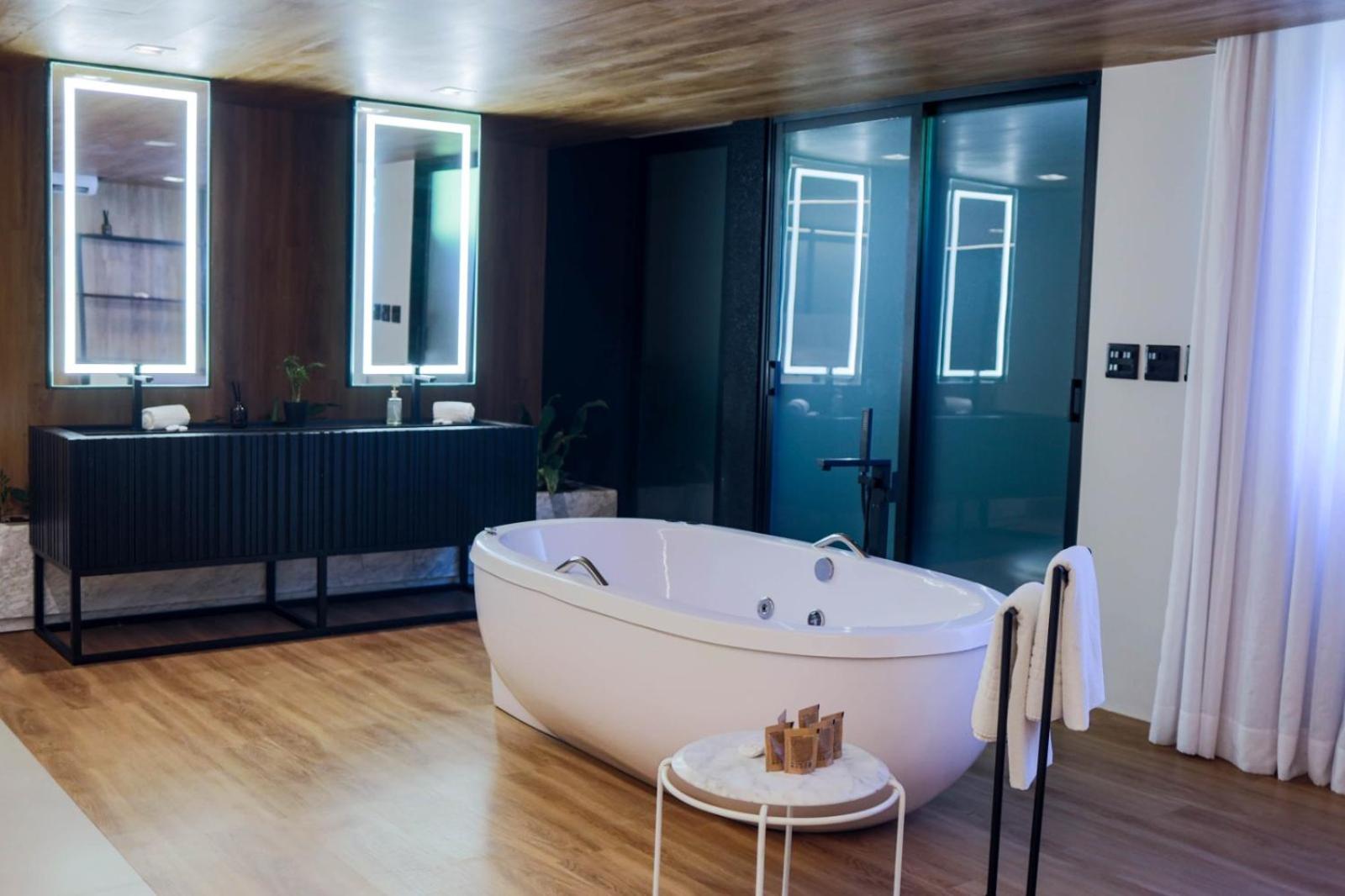 Presidential Suite photo 3