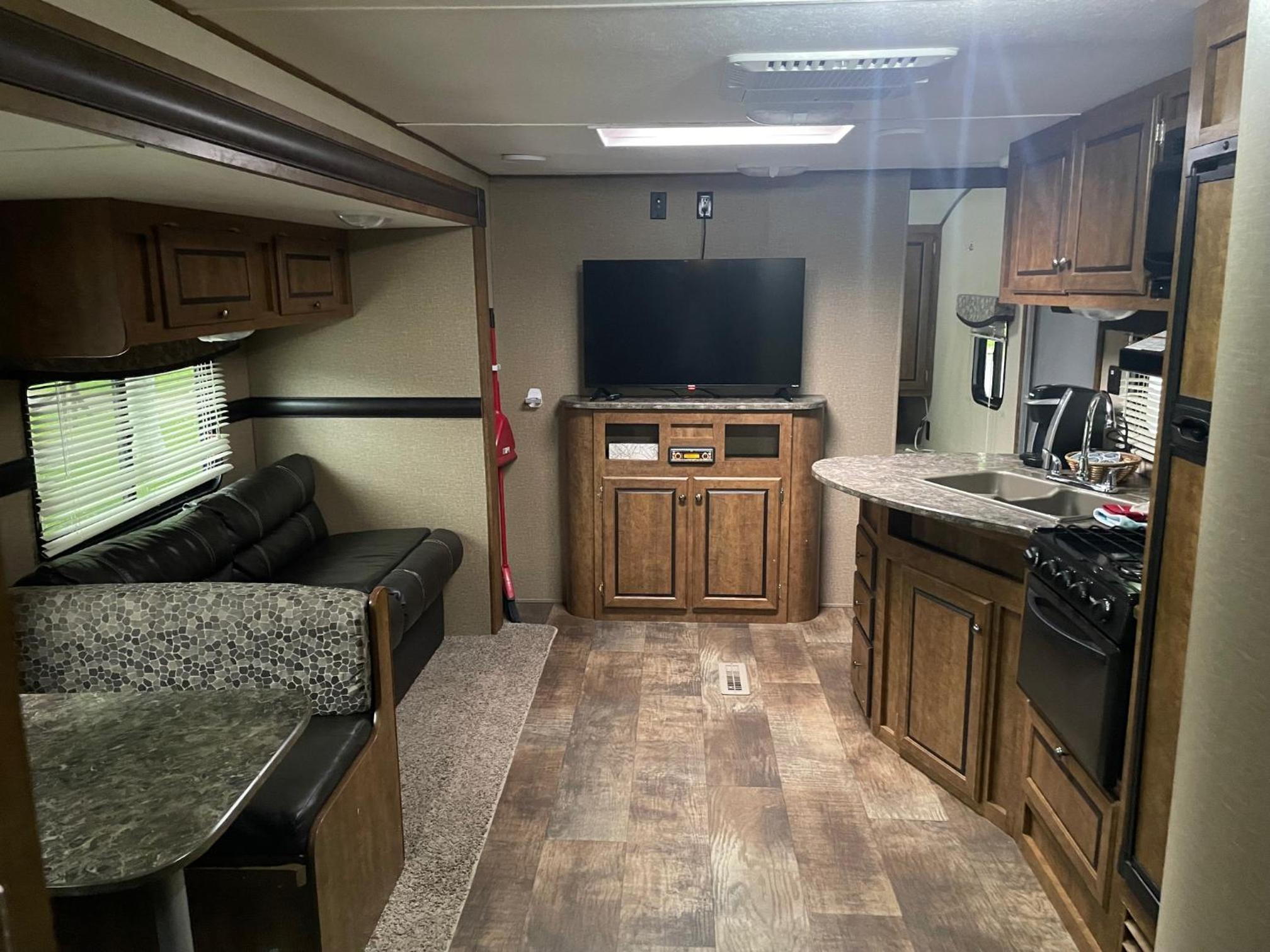 Caravan photo 2